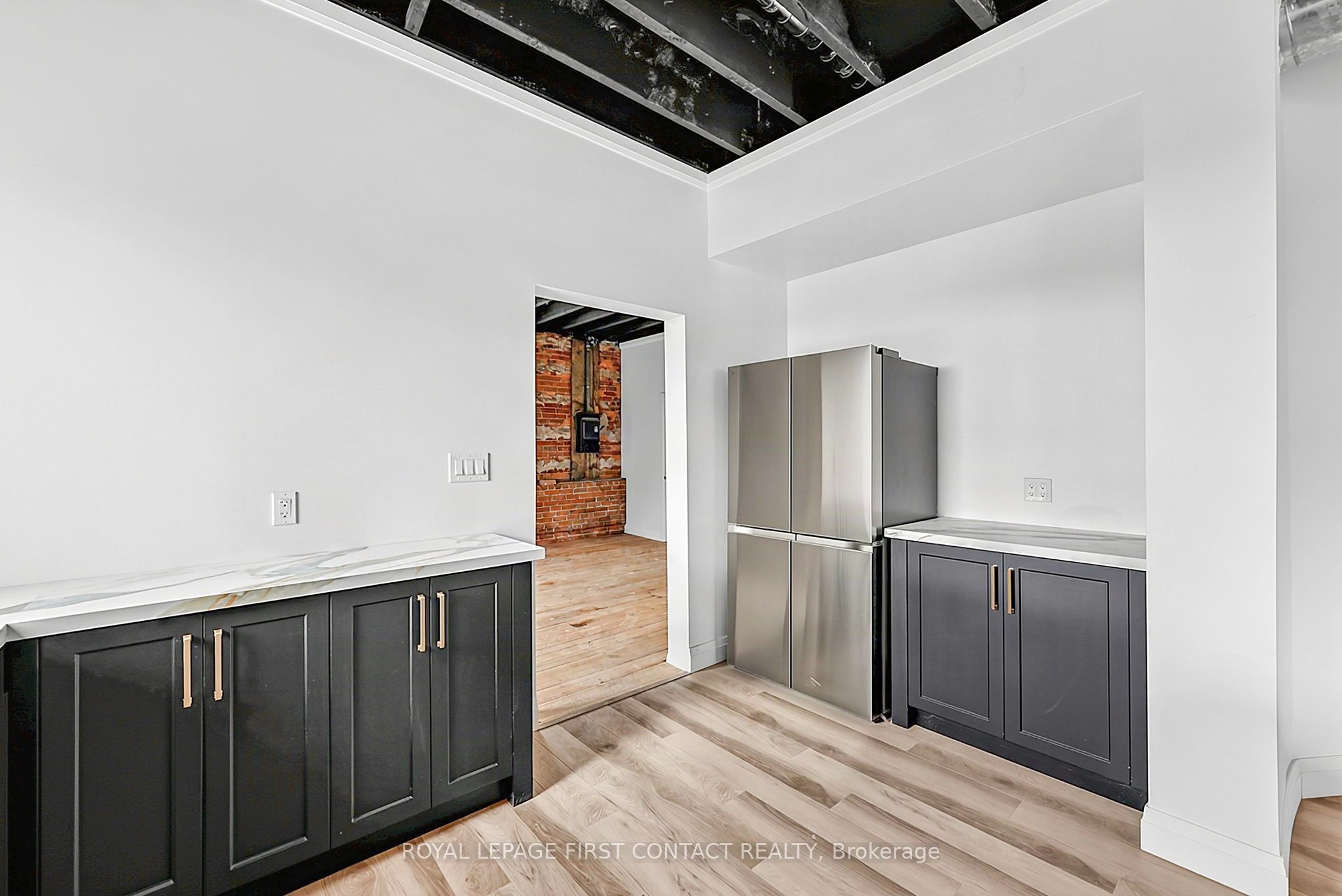 87 Main Street Penthouse Property Photo 10