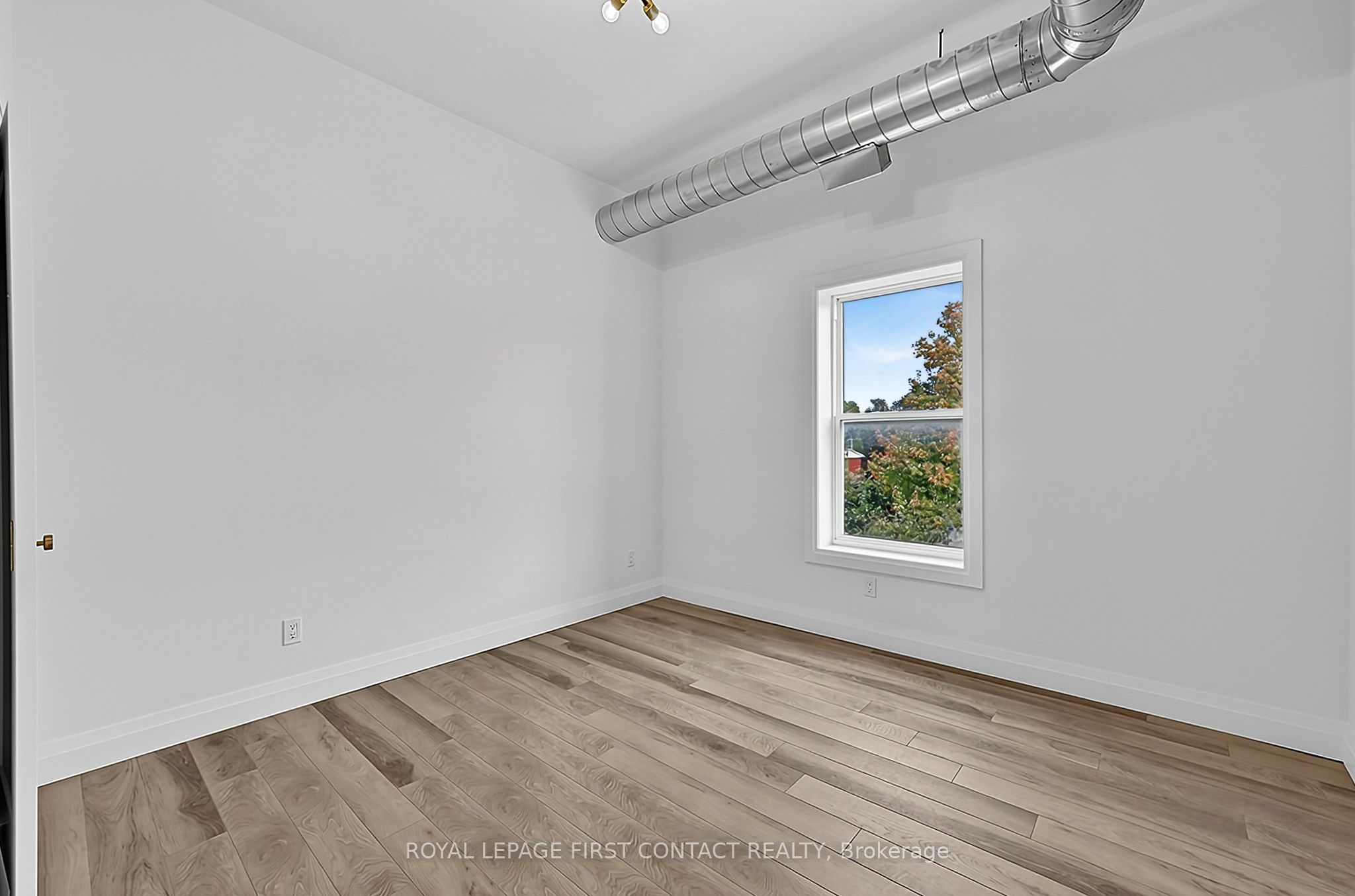 87 Main Street Penthouse Property Photo 22