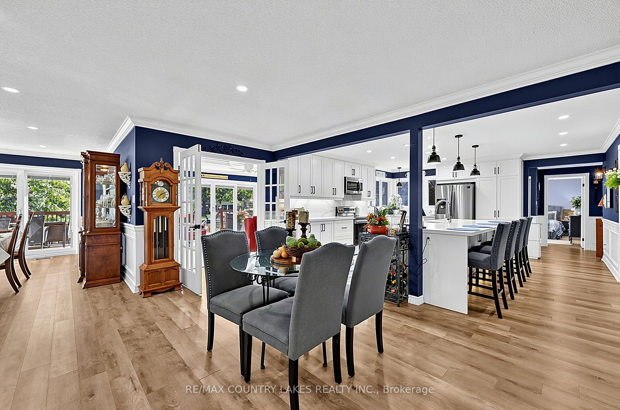 25 South Island Trail Property Photo 8
