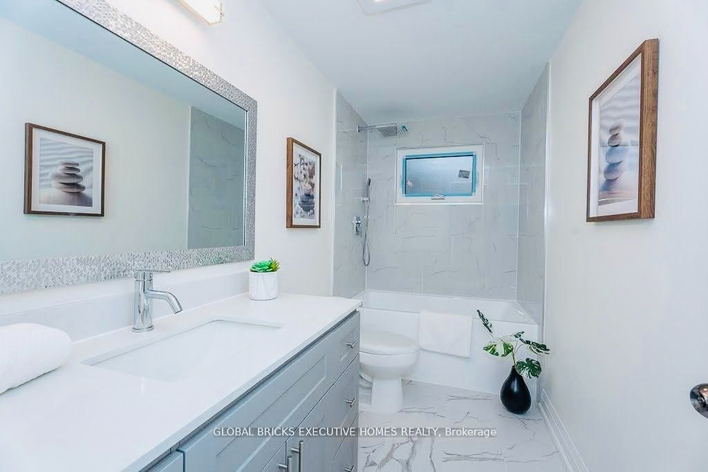 4 Virgilwood Crescent Property Photo 11