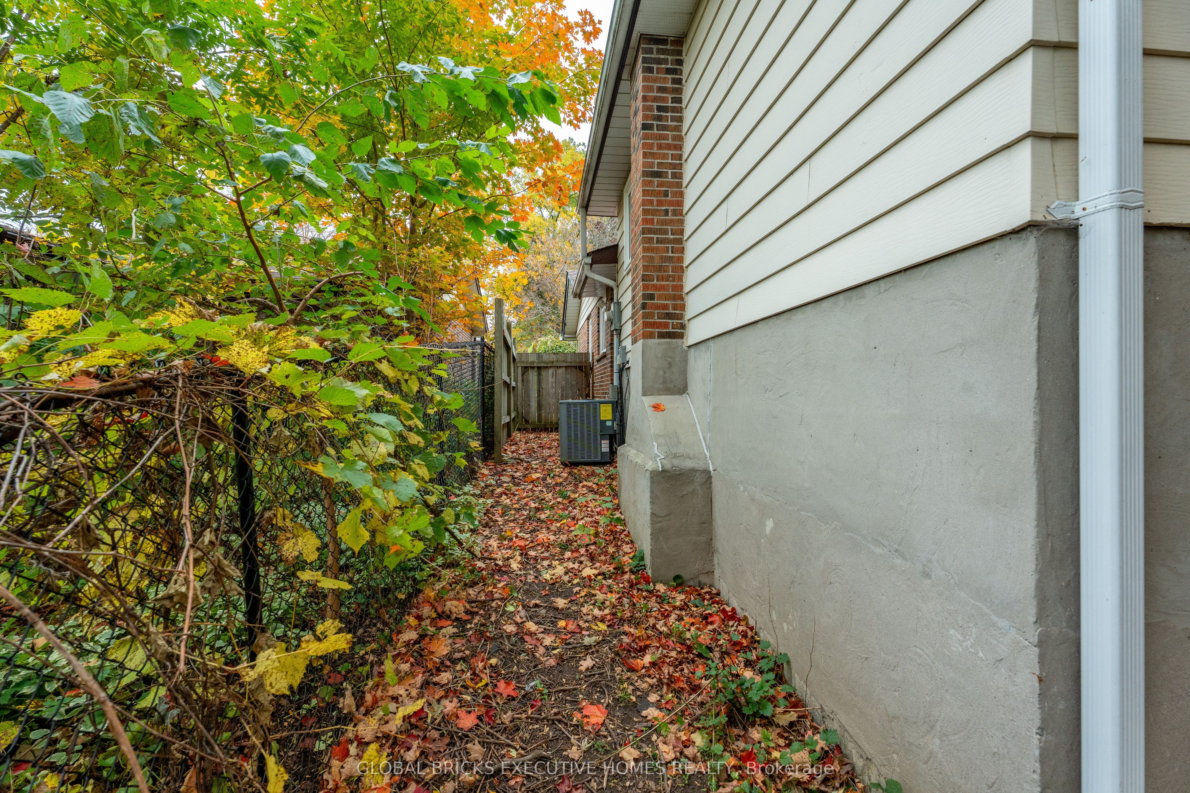 4 Virgilwood Crescent Property Photo 48