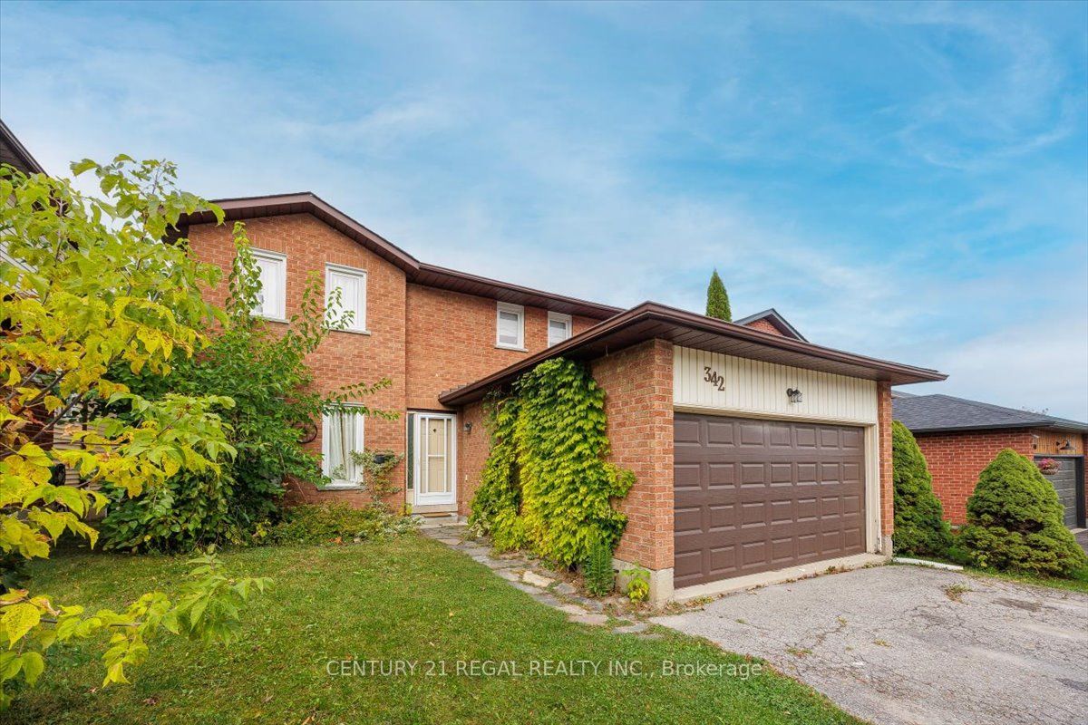 342 Hickling Trail Property Photo 2