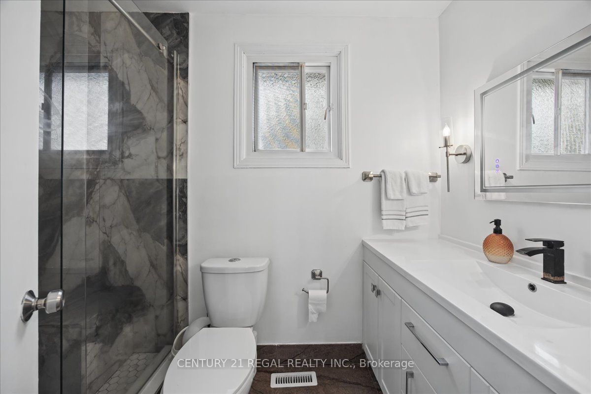 342 Hickling Trail Property Photo 15