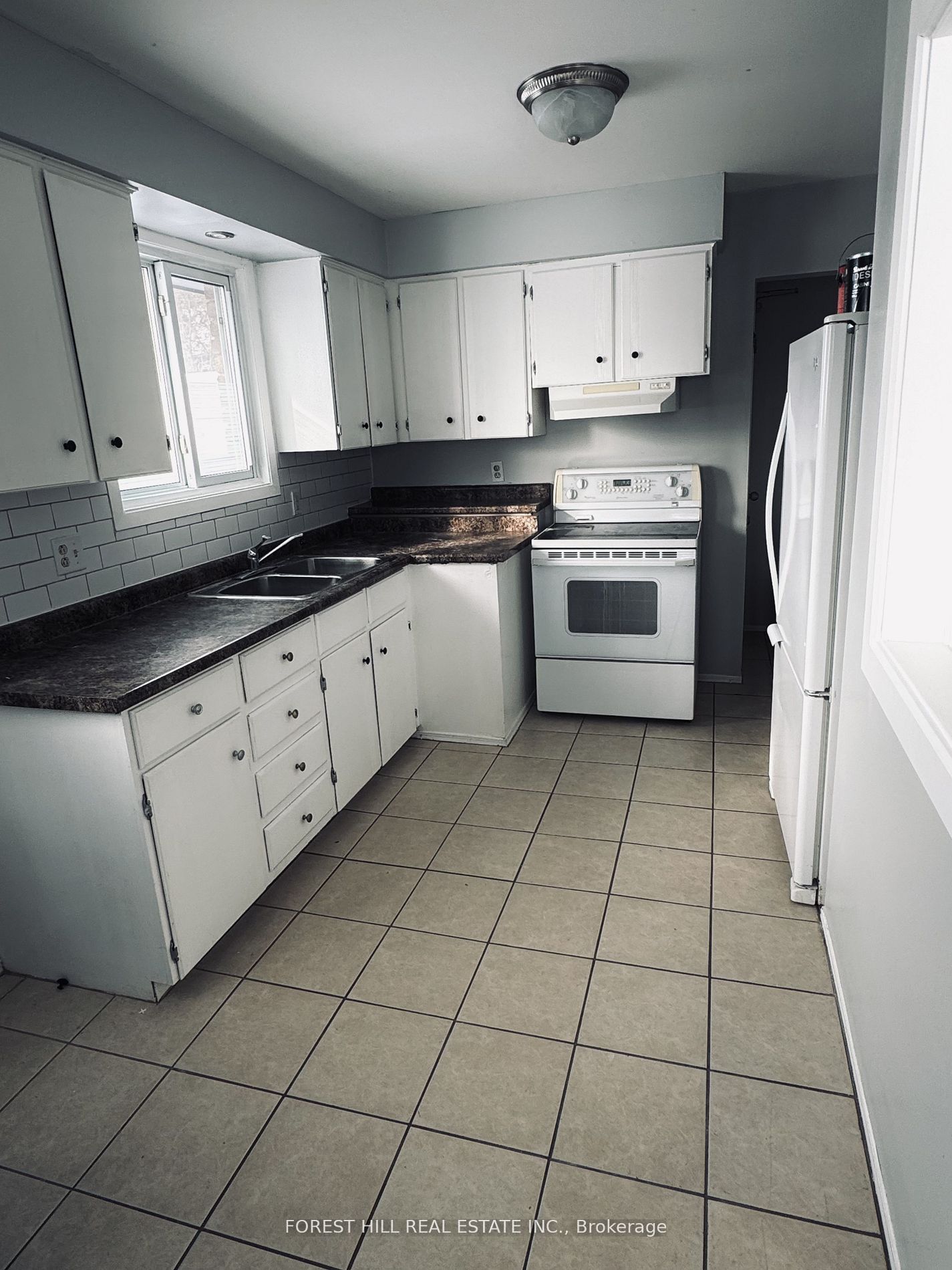 30 Bernick Drive Property Photo 3