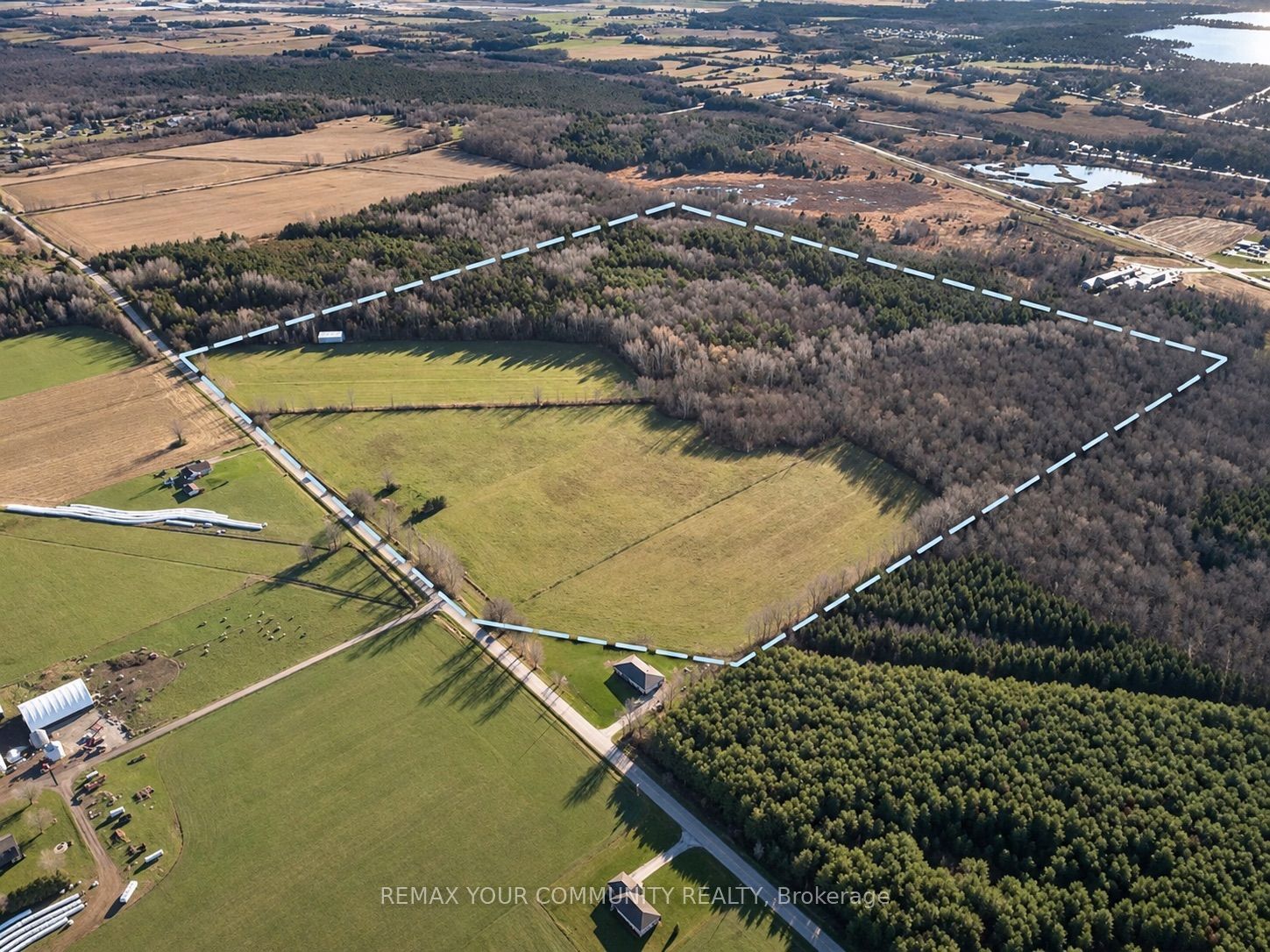 4165 Concession 12 Road Property Photo 2