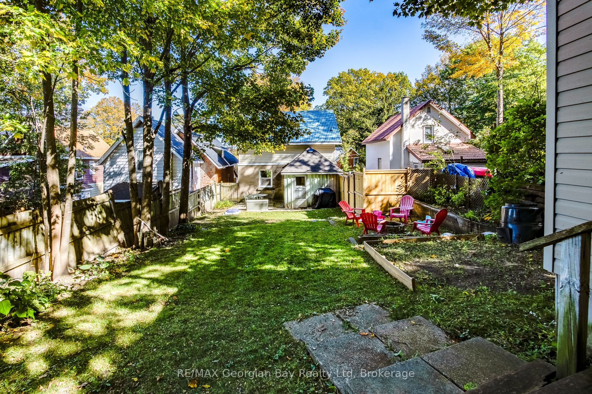 328 Third Street Property Photo 3