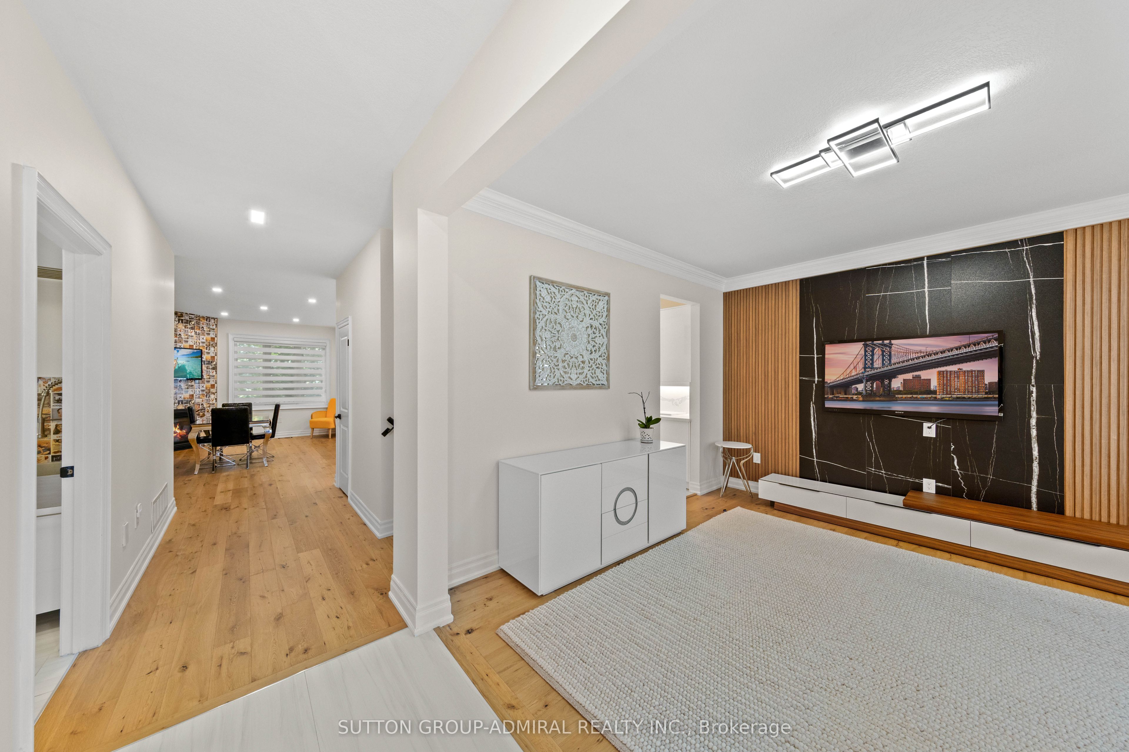 16 Oakmont Avenue Property Photo 8