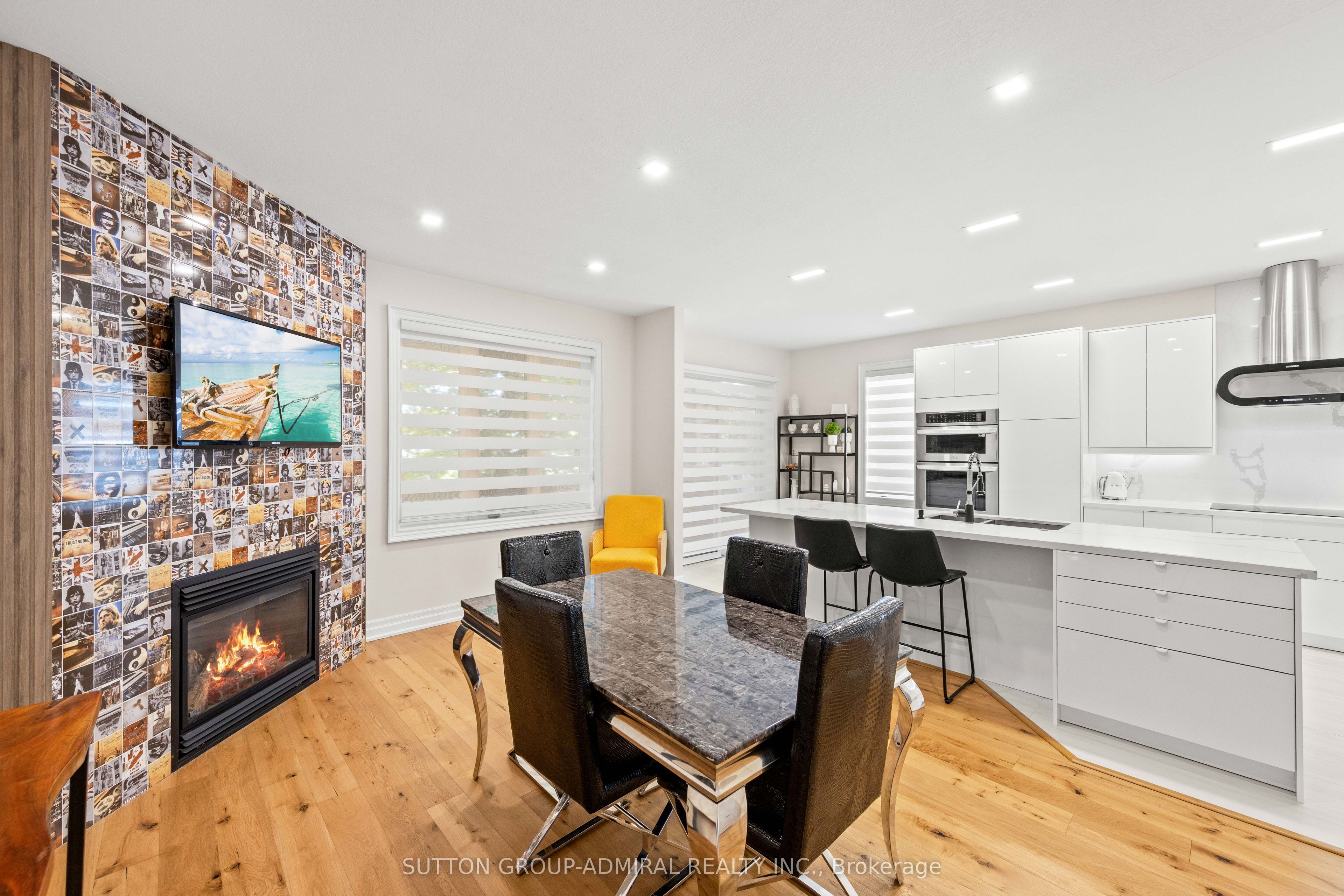 16 Oakmont Avenue Property Photo 18