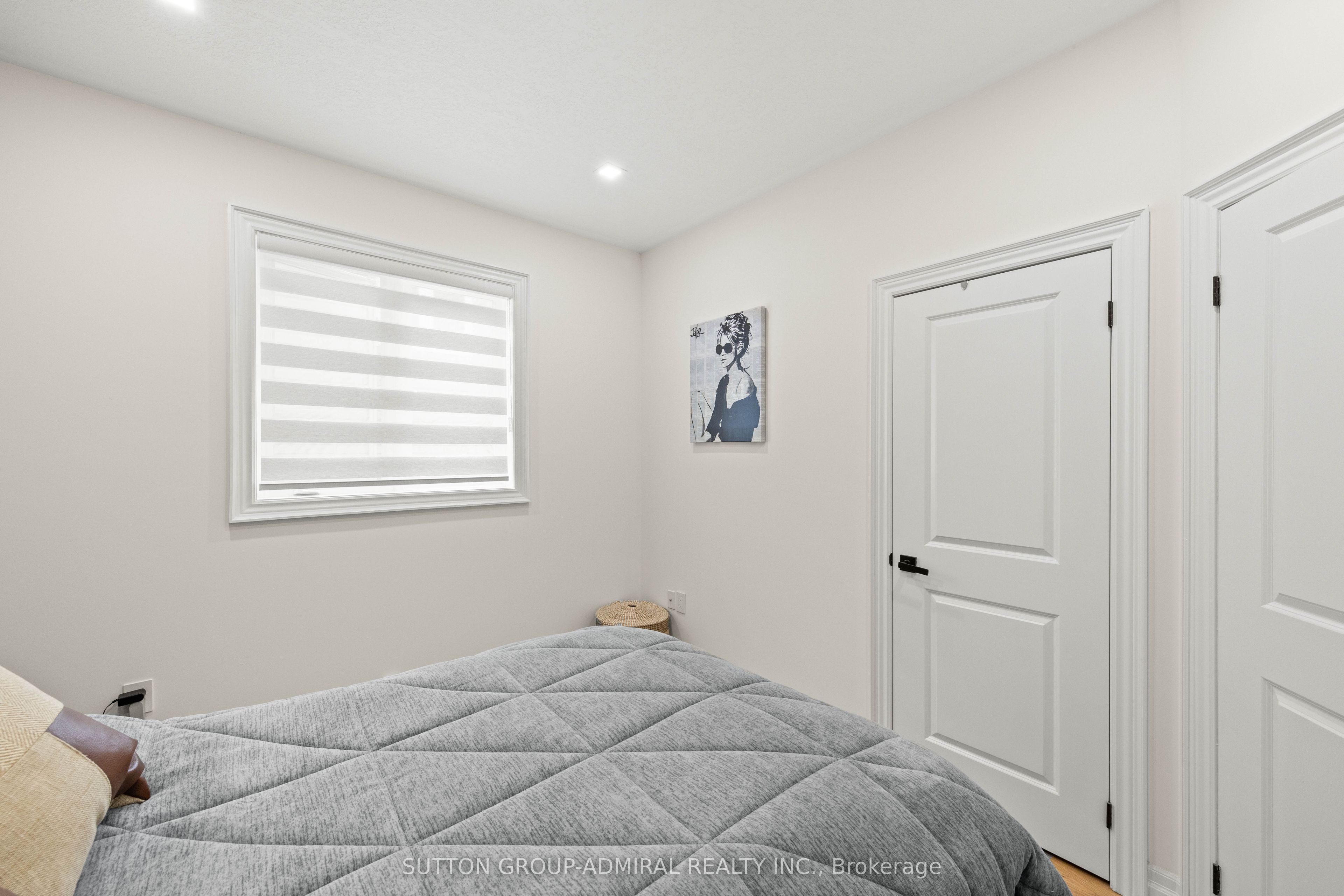 16 Oakmont Avenue Property Photo 24