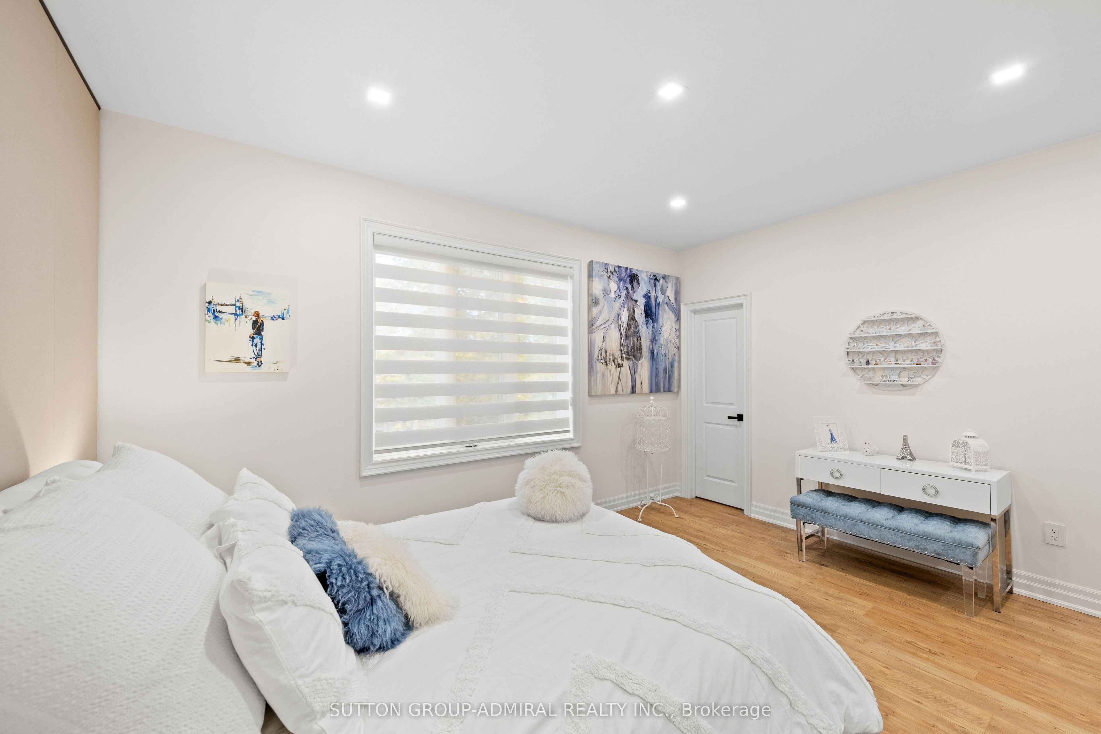 16 Oakmont Avenue Property Photo 27