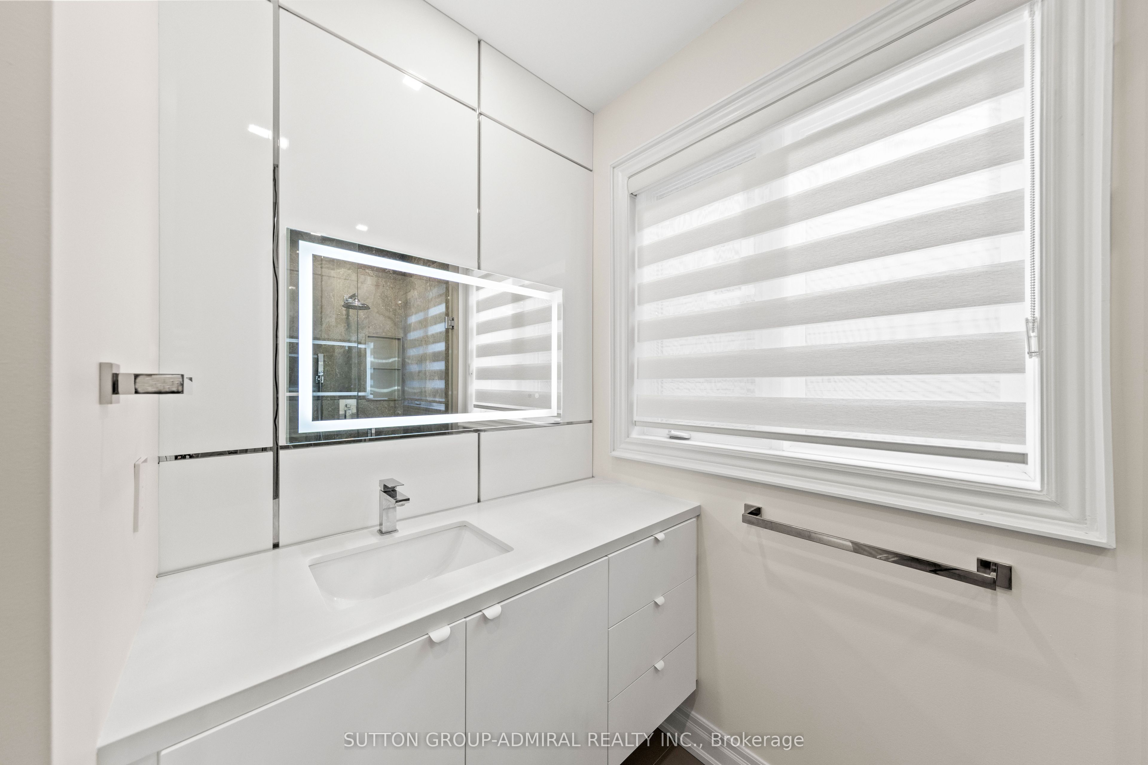 16 Oakmont Avenue Property Photo 32