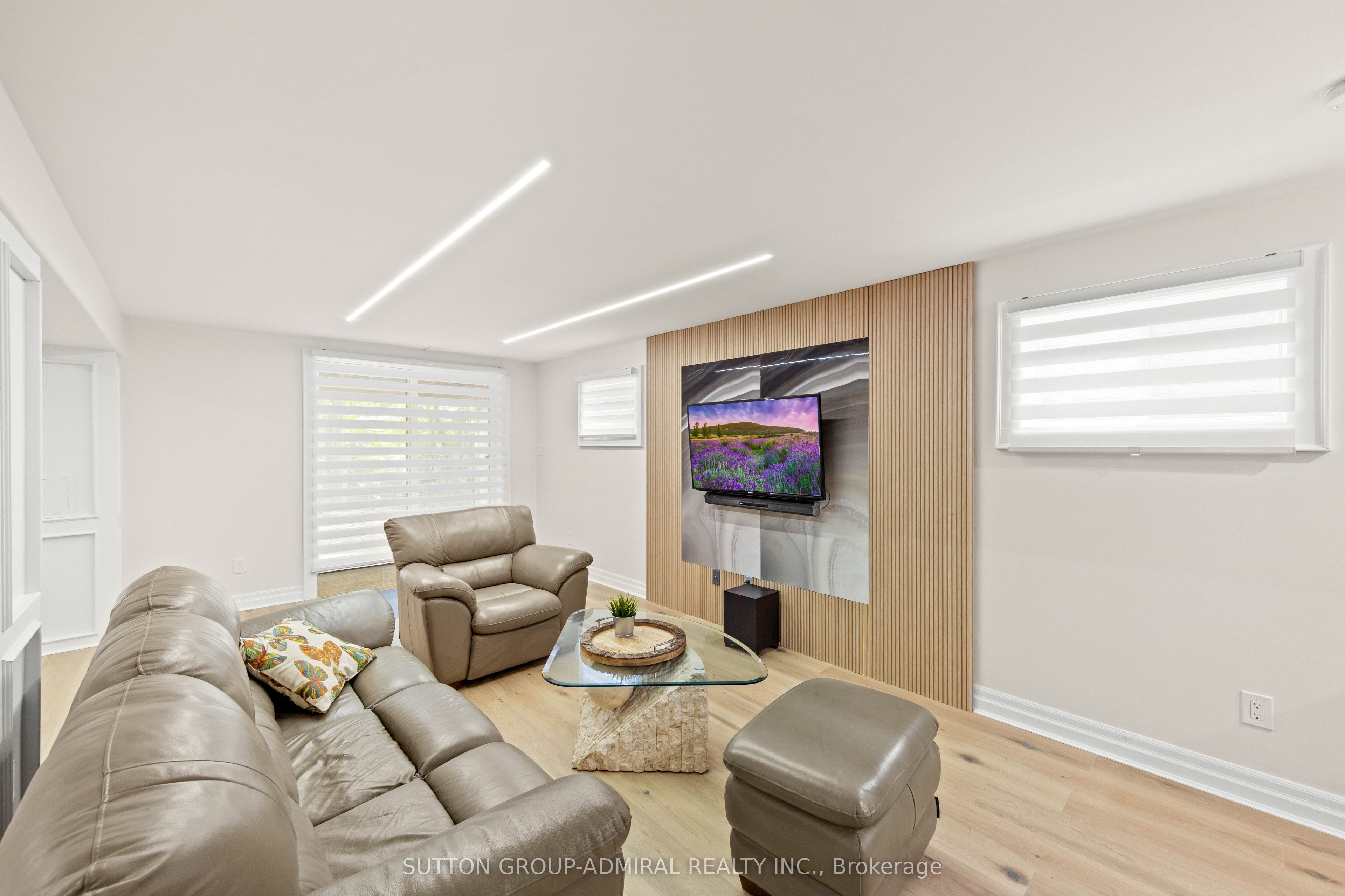 16 Oakmont Avenue Property Photo 37