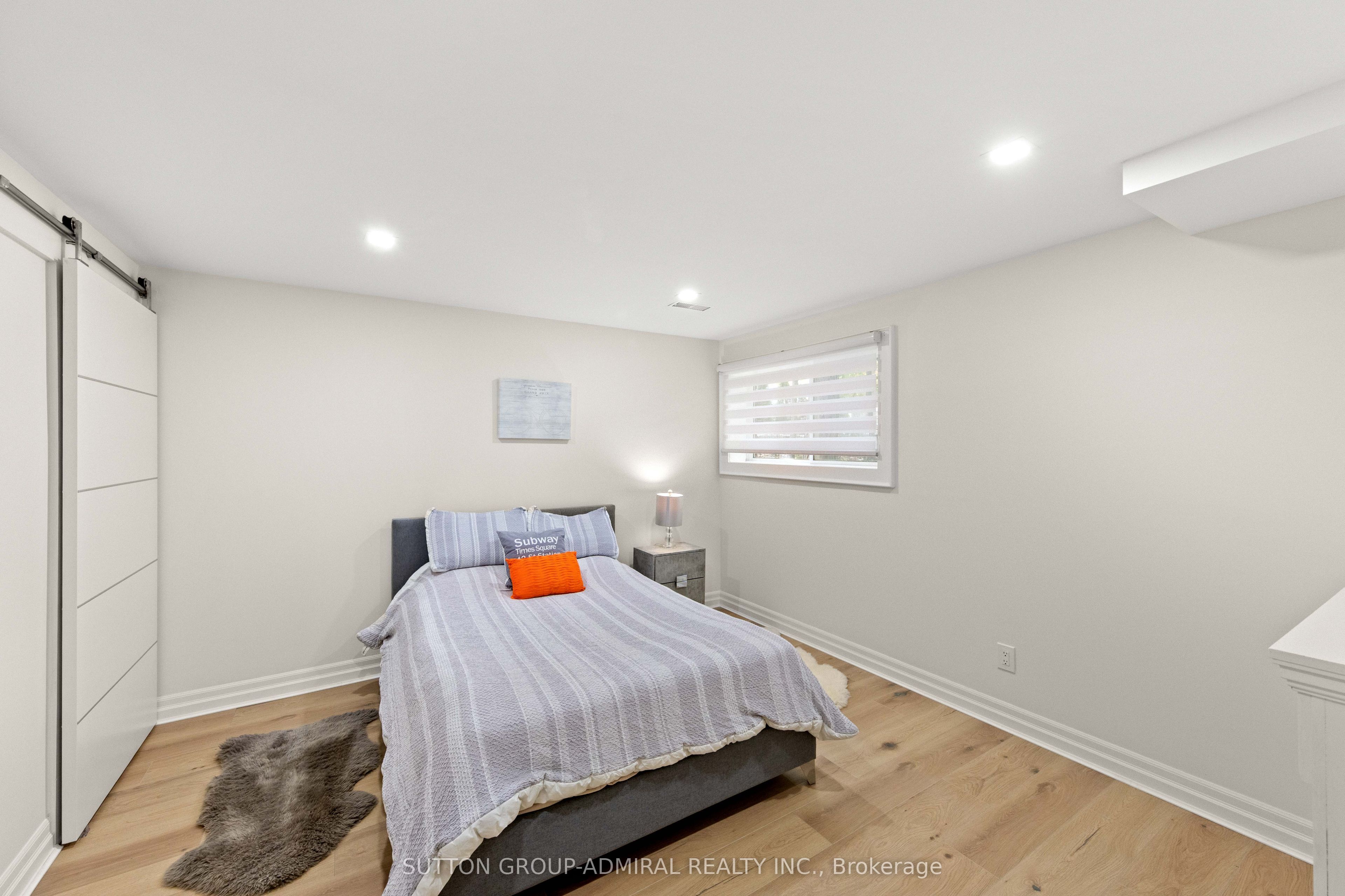 16 Oakmont Avenue Property Photo 45