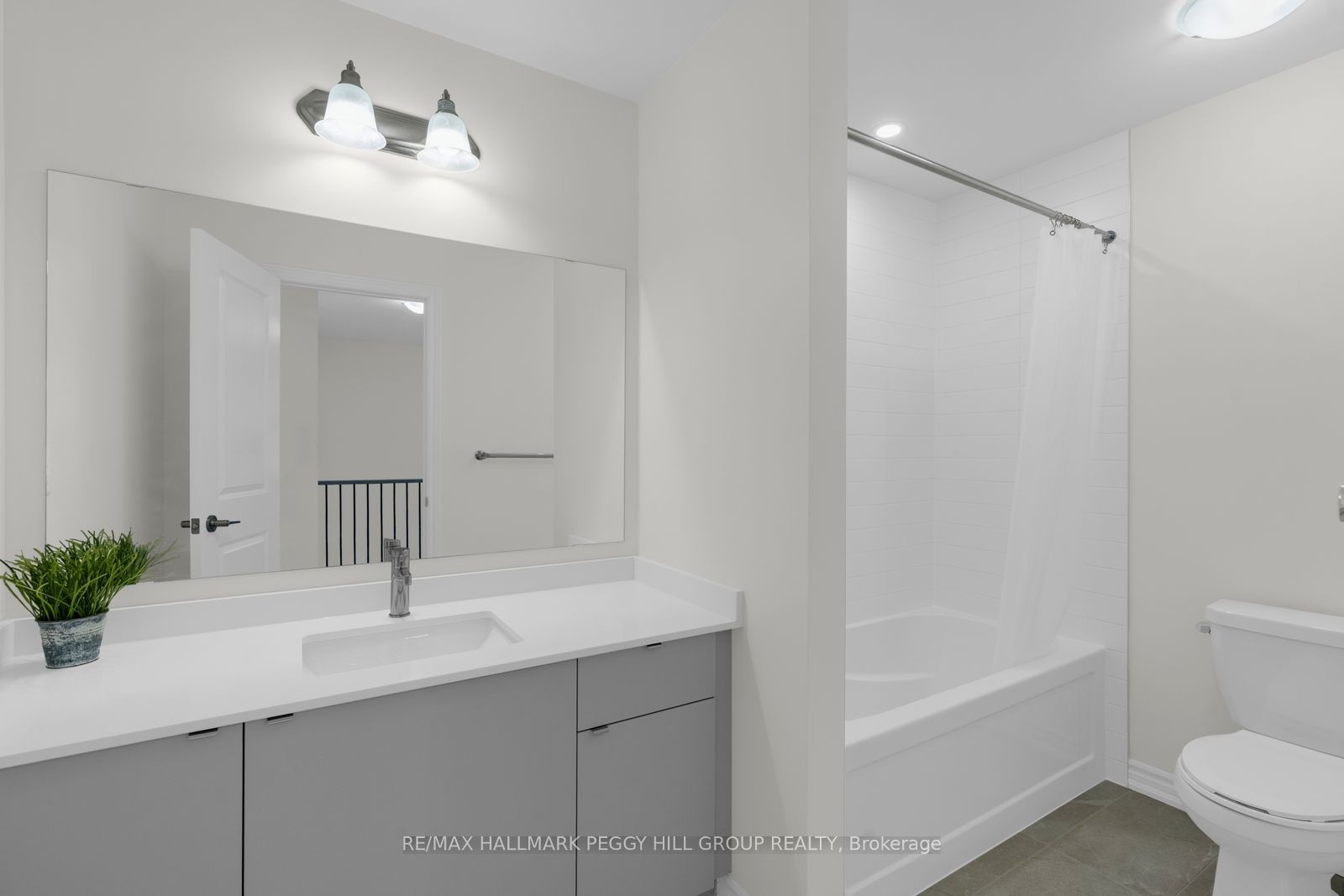 70 Phoenix Boulevard Property Photo 13