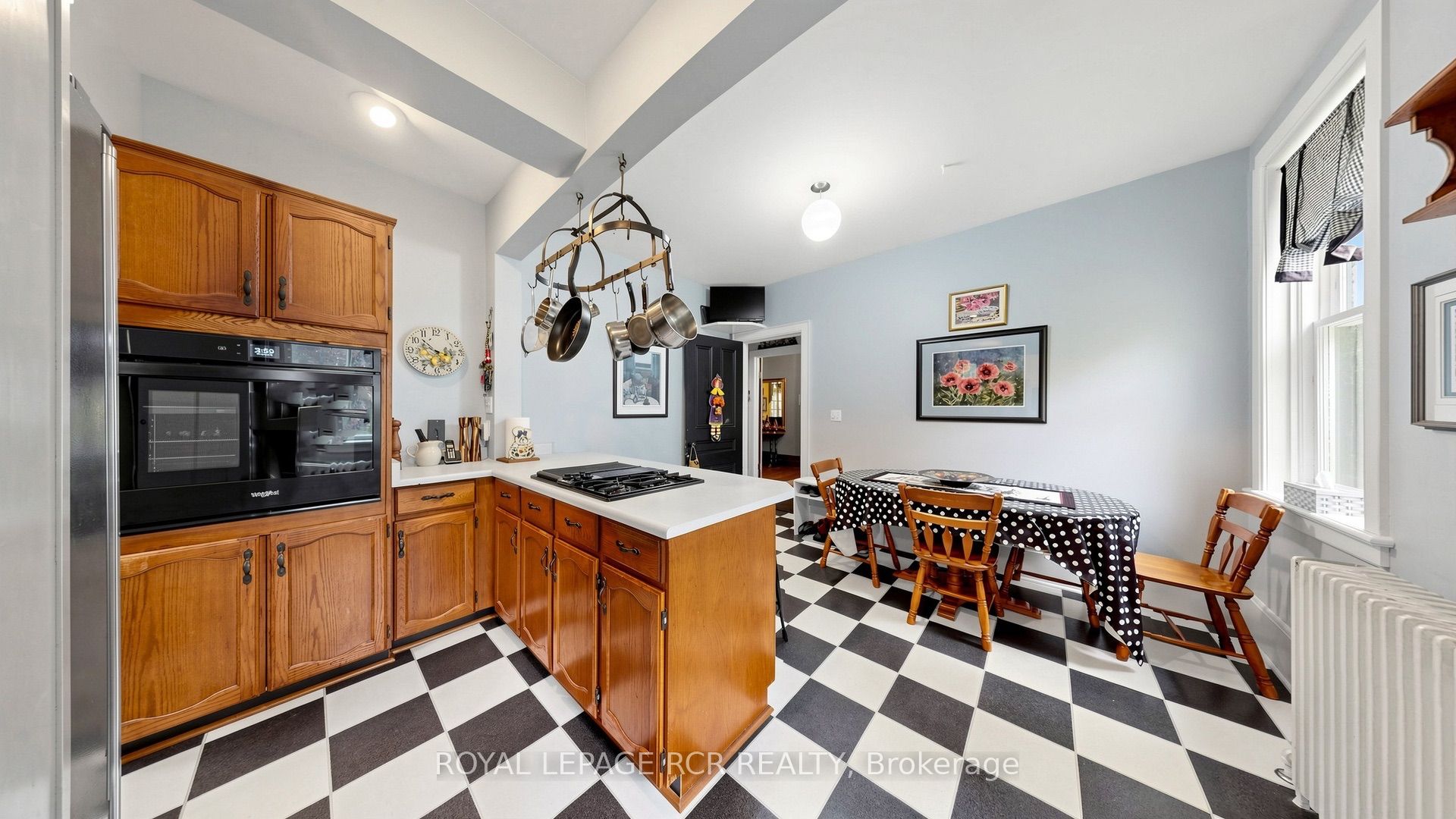 16 Blake Street Property Photo 16