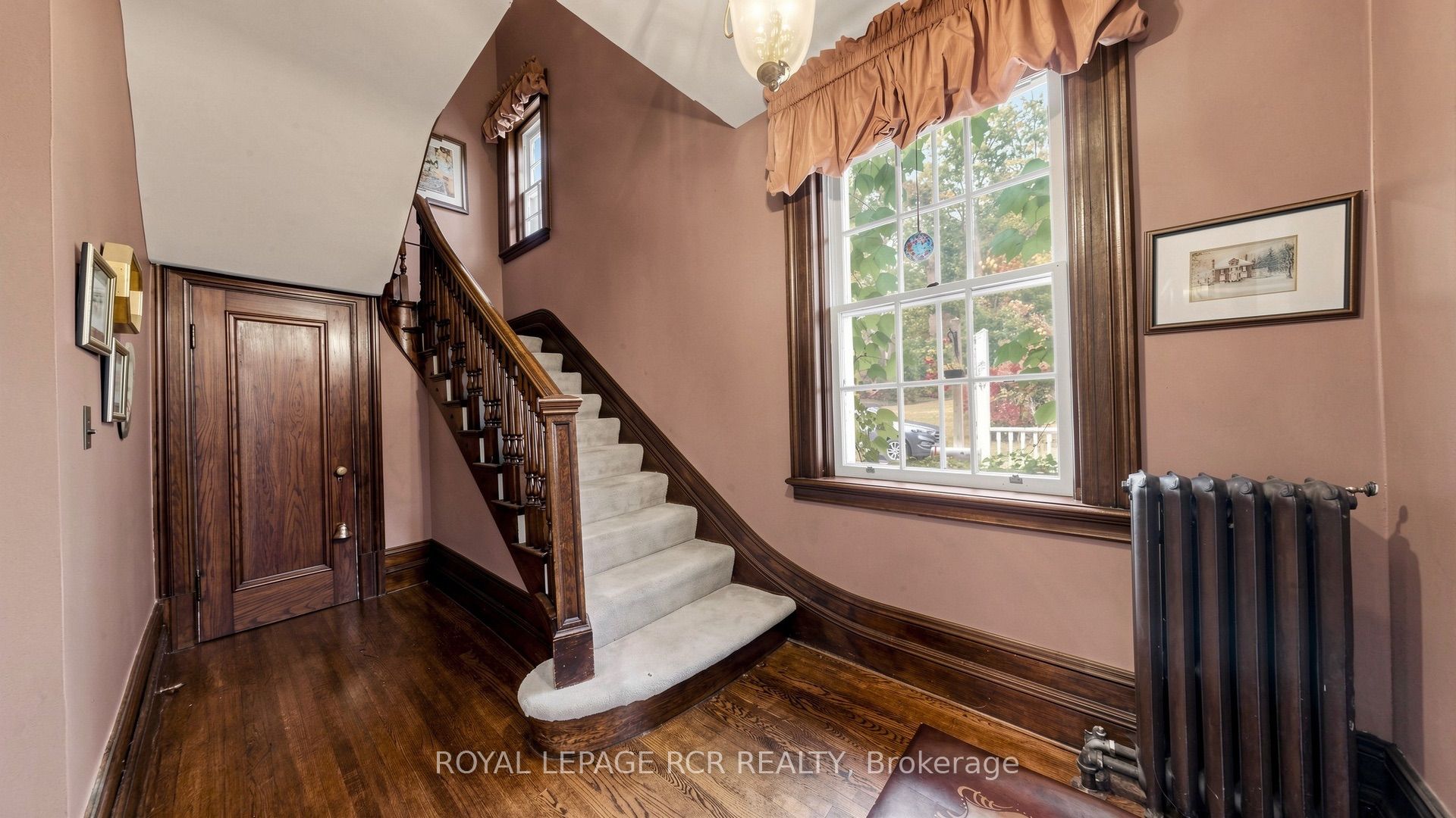 16 Blake Street Property Photo 19