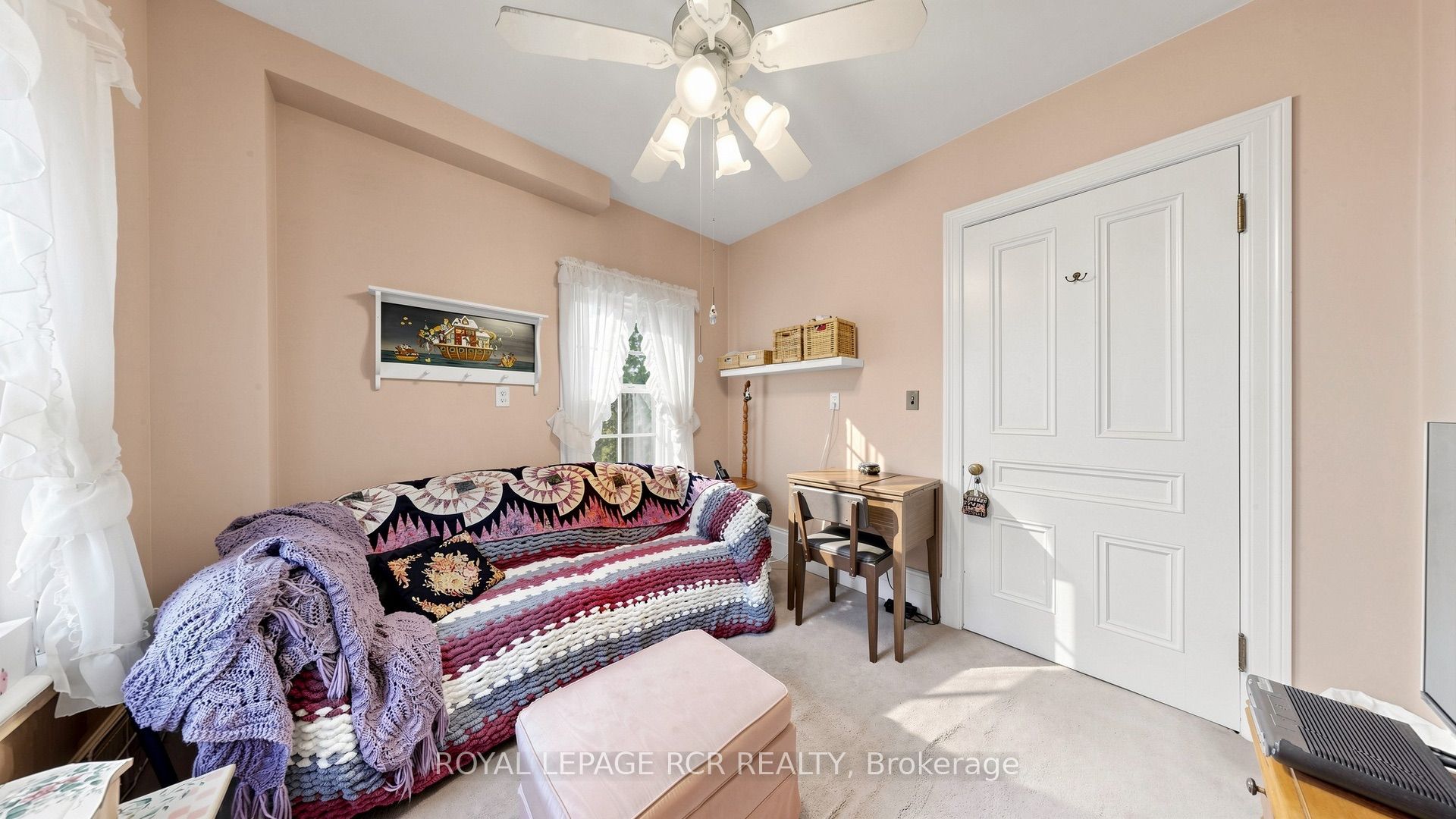 16 Blake Street Property Photo 25