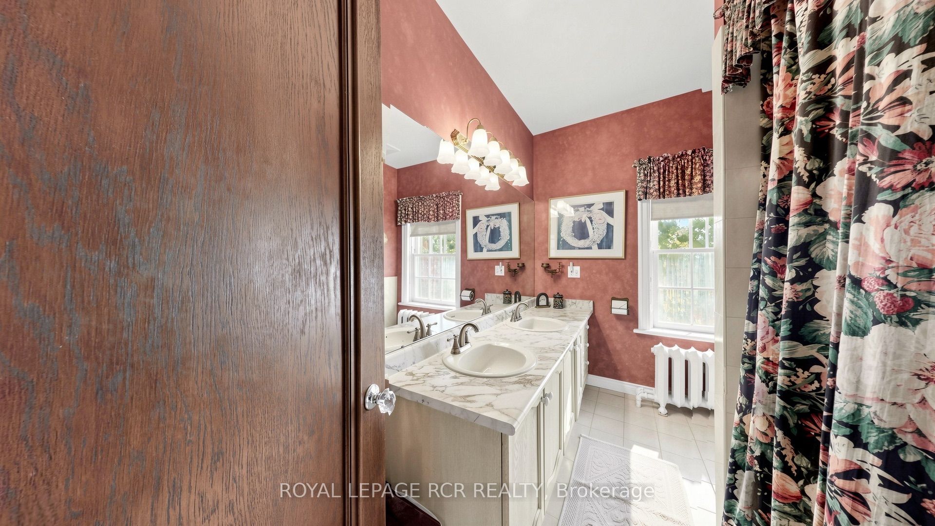 16 Blake Street Property Photo 29