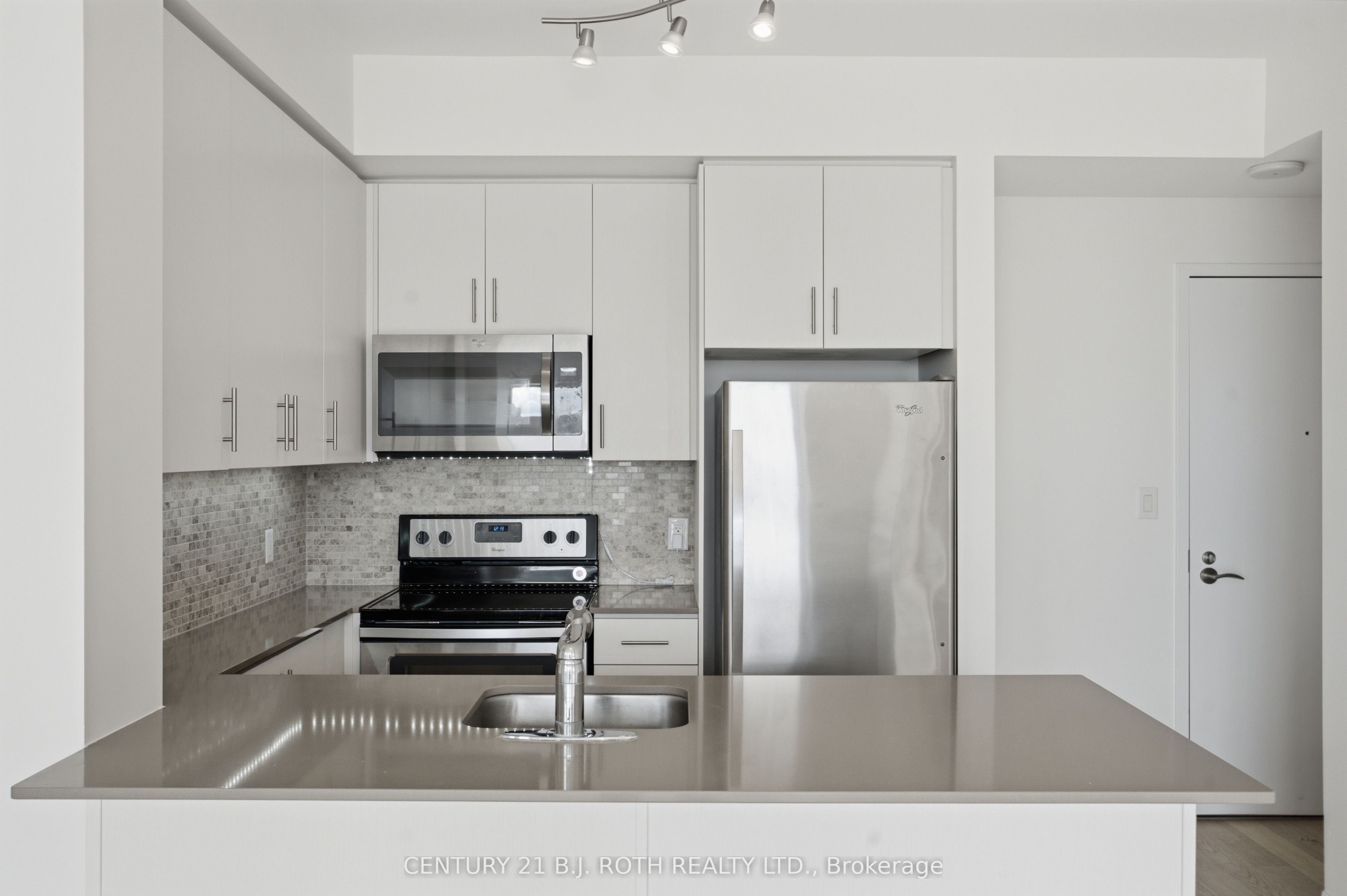 111 Worsley Street 611 Property Photo 10