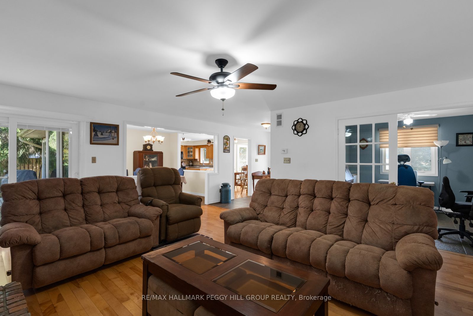 414 Horseshoe Valley Road E Property Photo 6