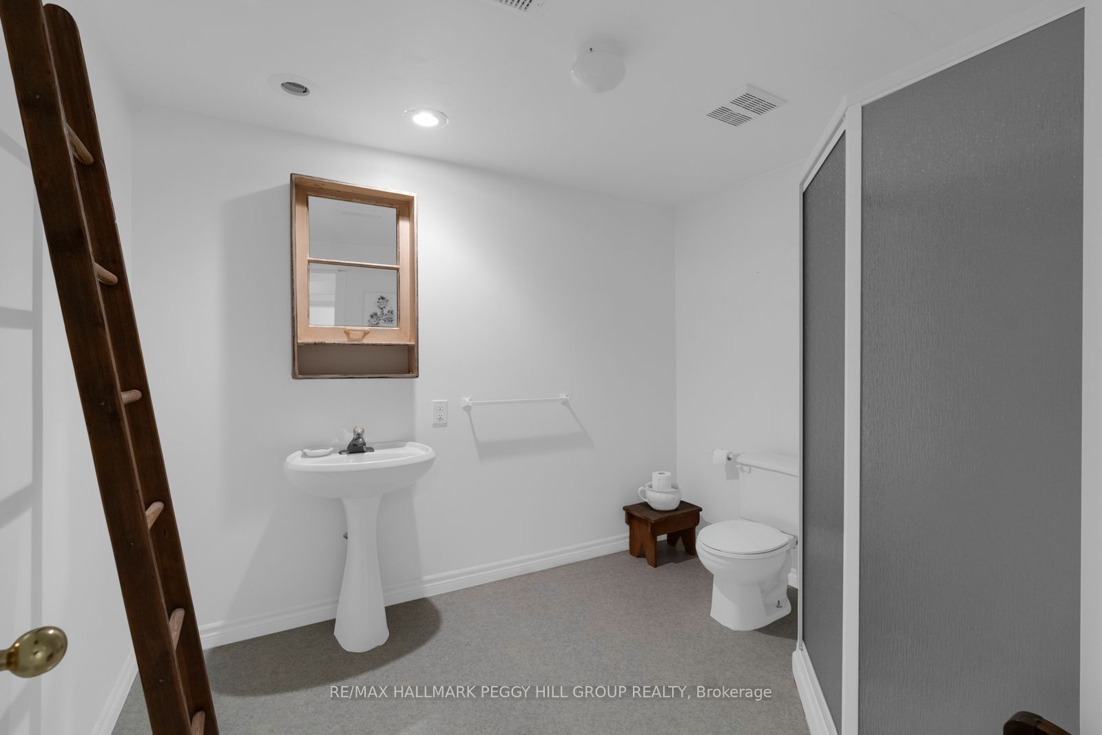 414 Horseshoe Valley Road E Property Photo 18