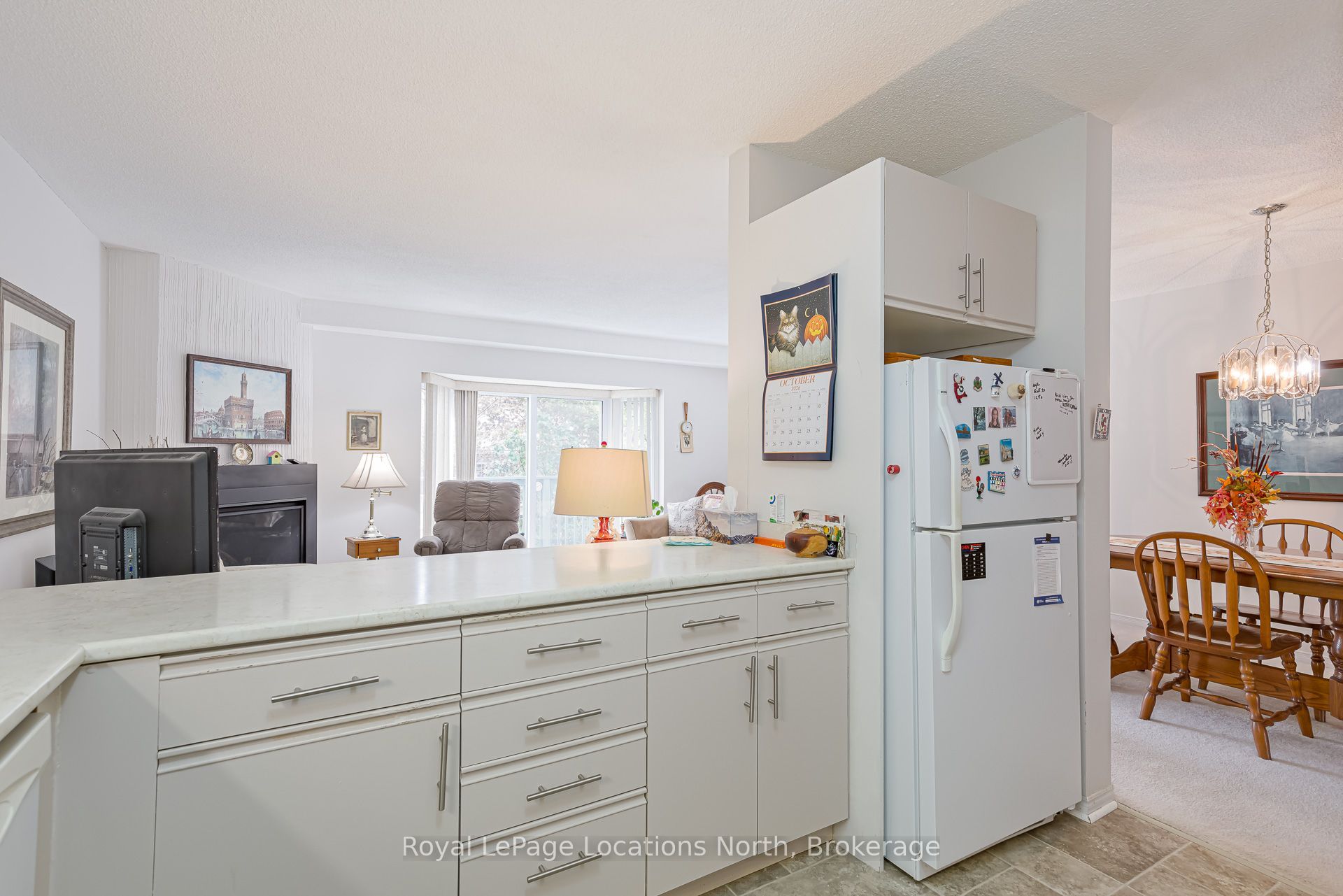403 Thomas Street S 8 Property Photo 10