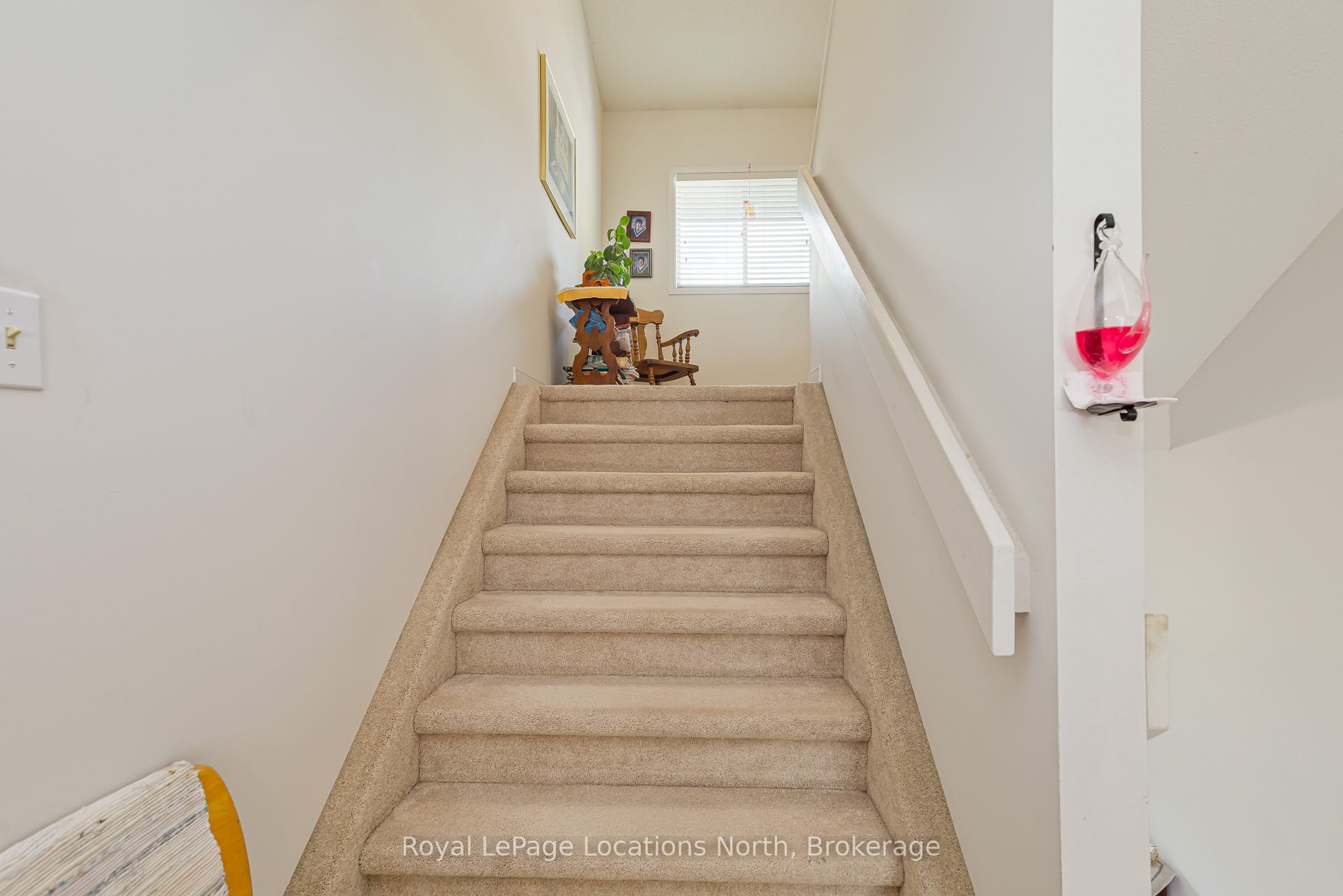 403 Thomas Street S 8 Property Photo 18