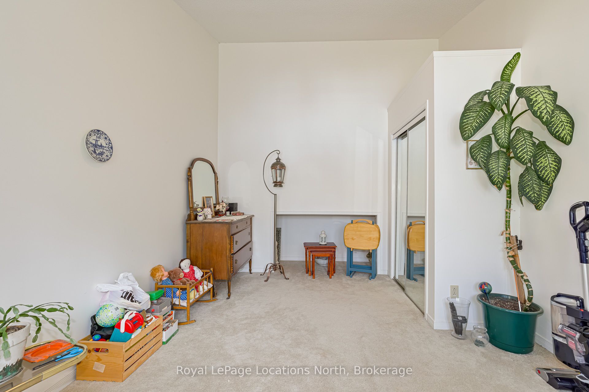 403 Thomas Street S 8 Property Photo 29