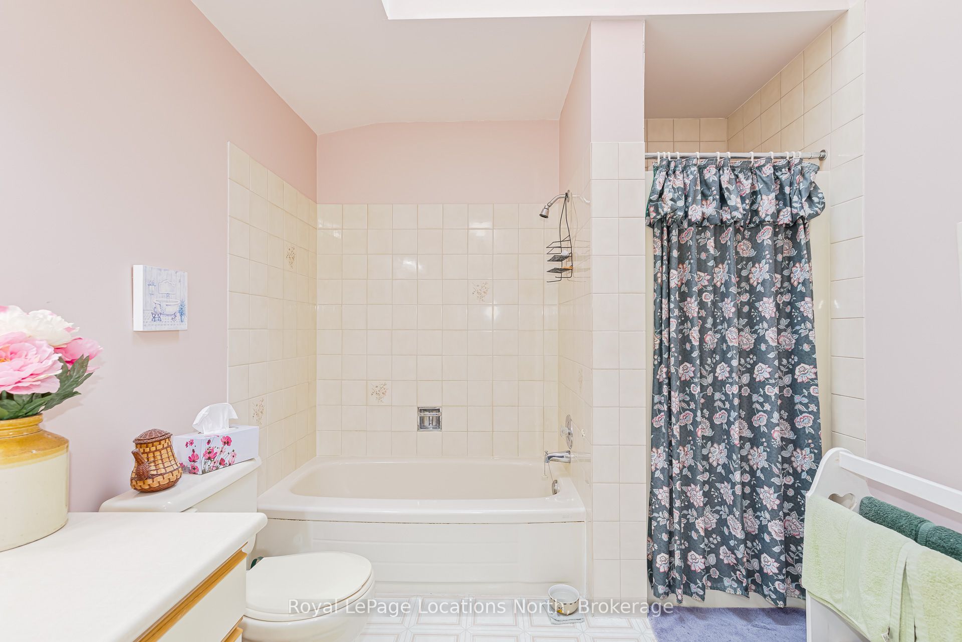 403 Thomas Street S 8 Property Photo 30