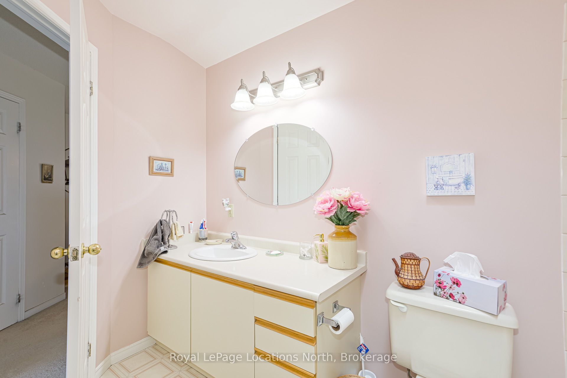 403 Thomas Street S 8 Property Photo 32