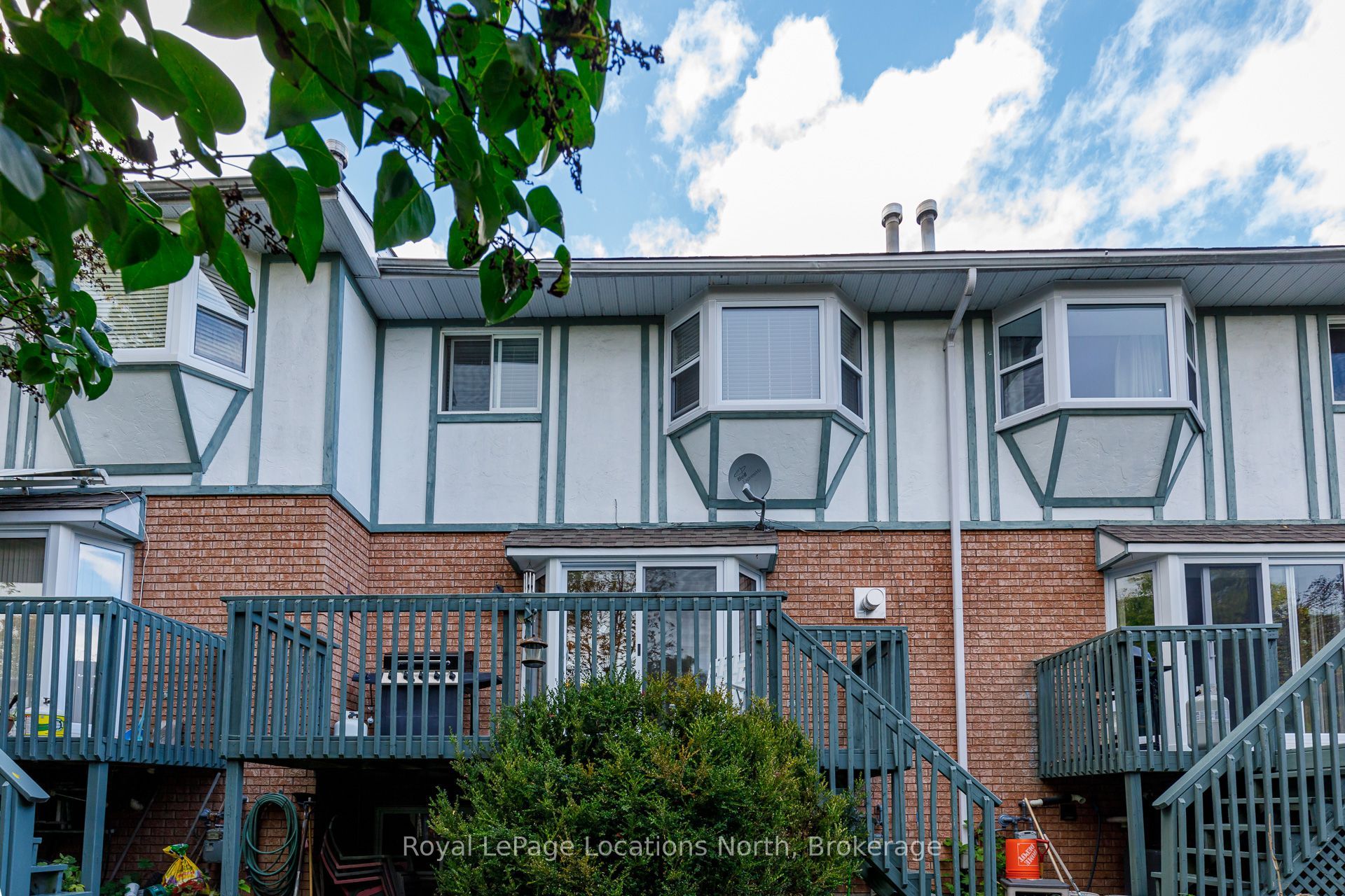 403 Thomas Street S 8 Property Photo 42
