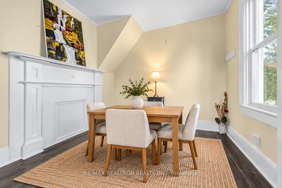 52 Parkside Drive Property Photo 11
