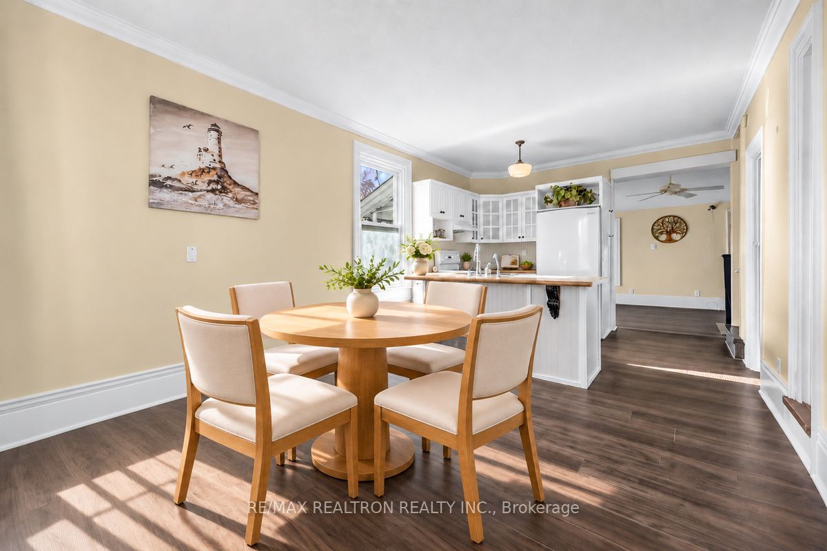 52 Parkside Drive Property Photo 15