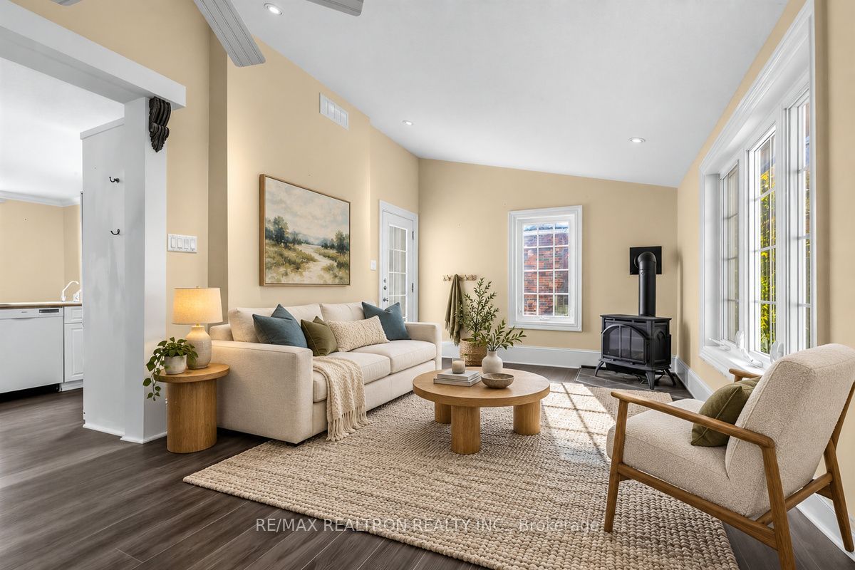 52 Parkside Drive Property Photo 27