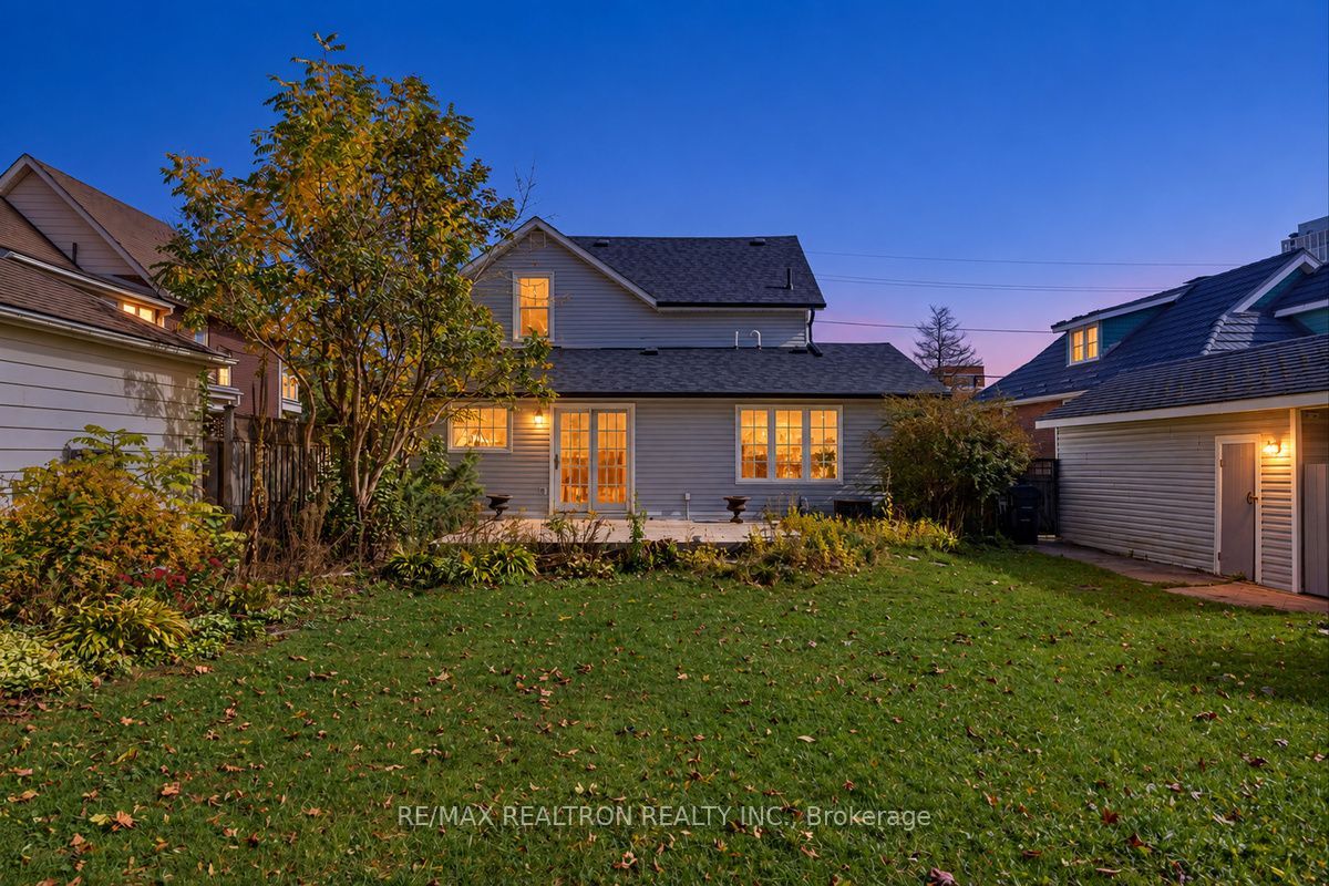 52 Parkside Drive Property Photo 48