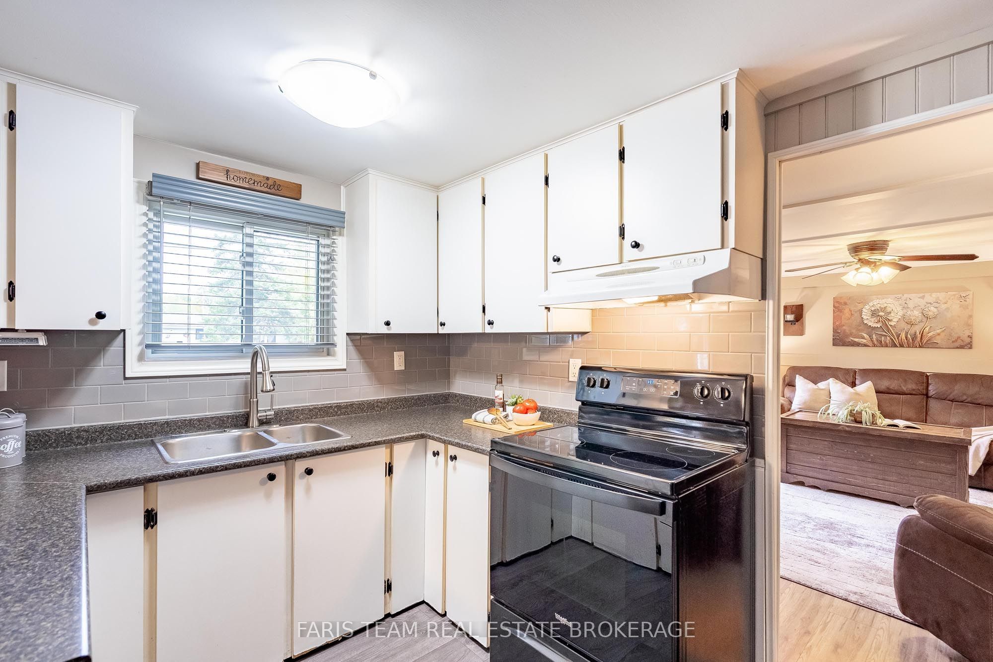 244/250 Dignard Avenue Property Photo 3