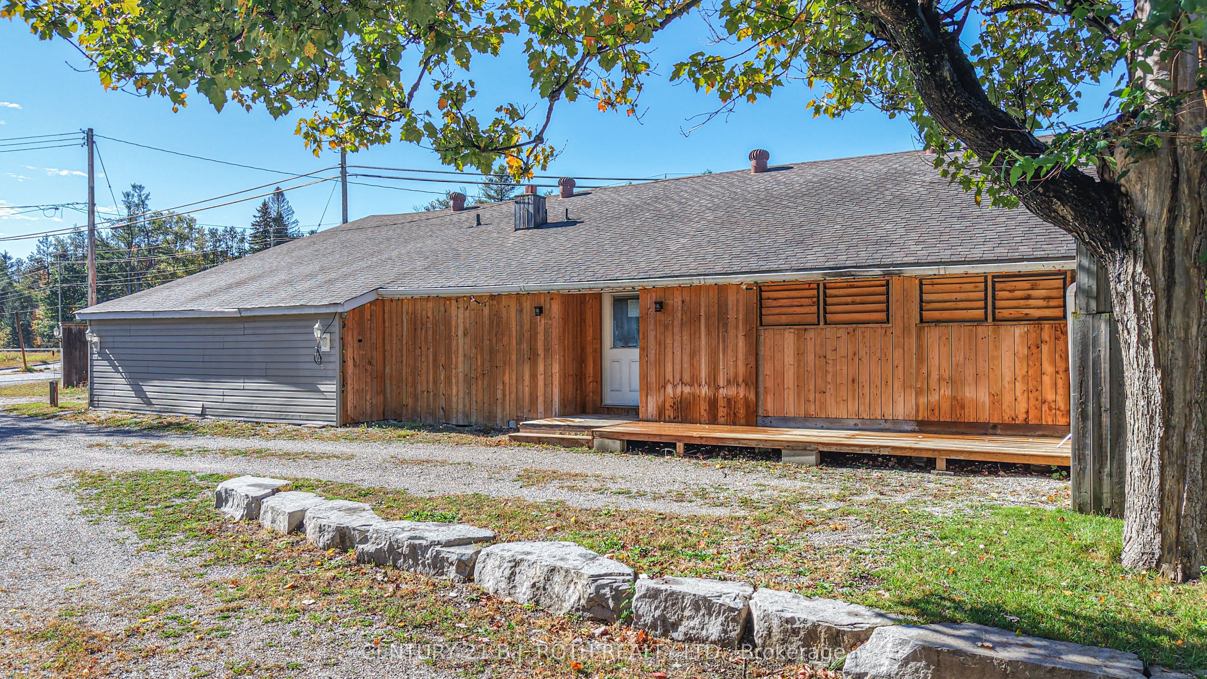 3323 Park Road Property Photo 5