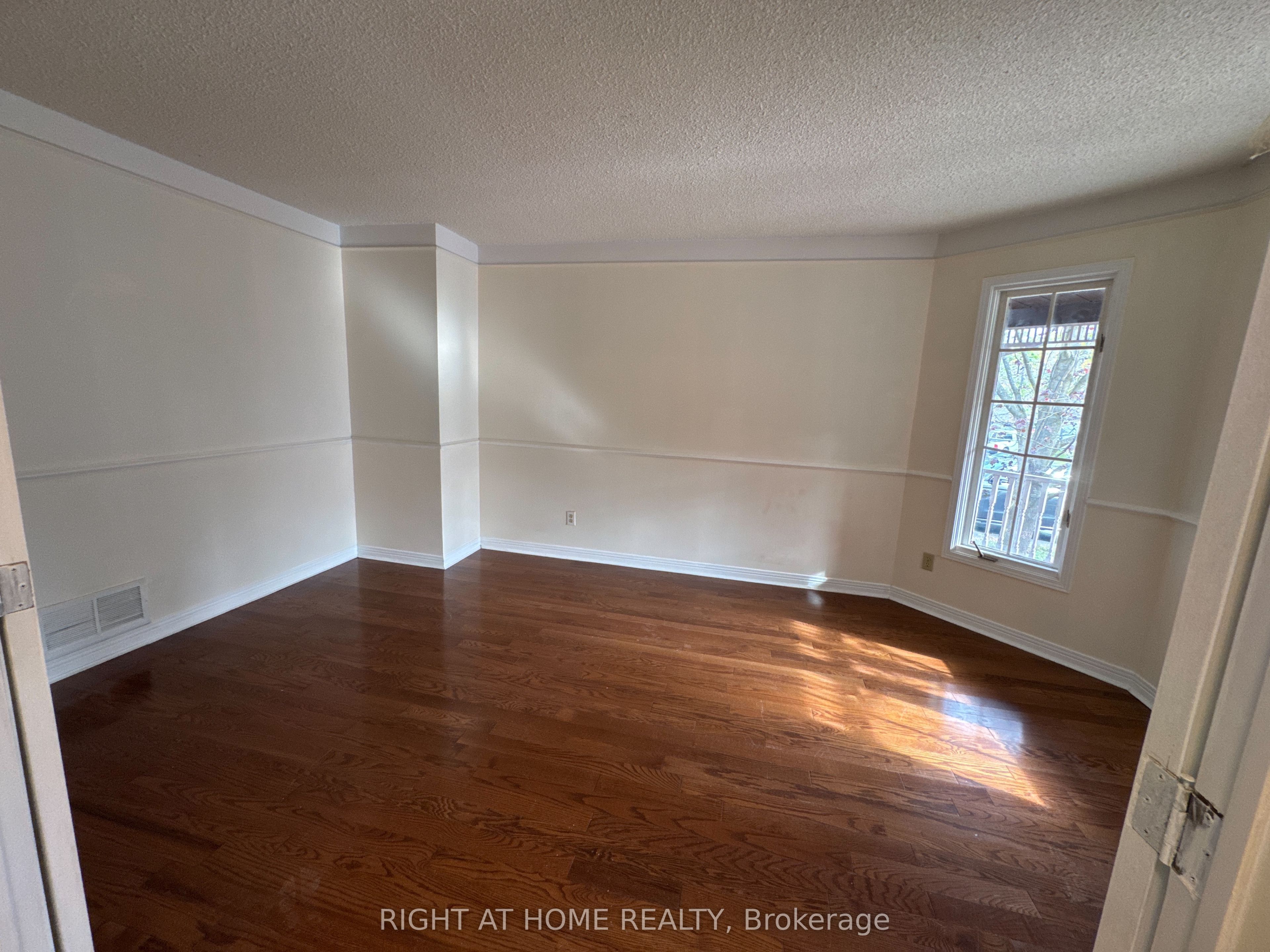 114 Browning Trail Property Photo 7