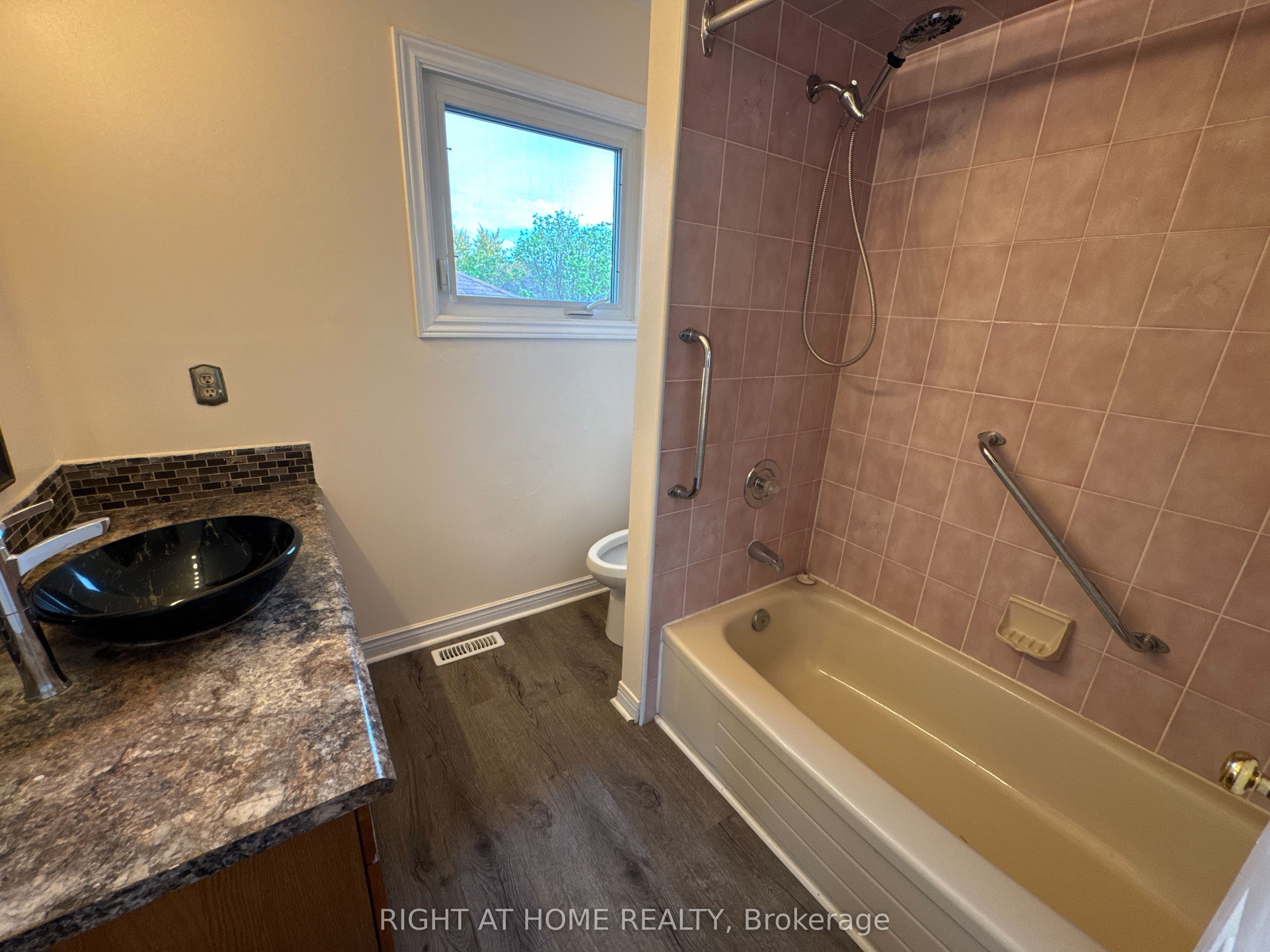 114 Browning Trail Property Photo 15