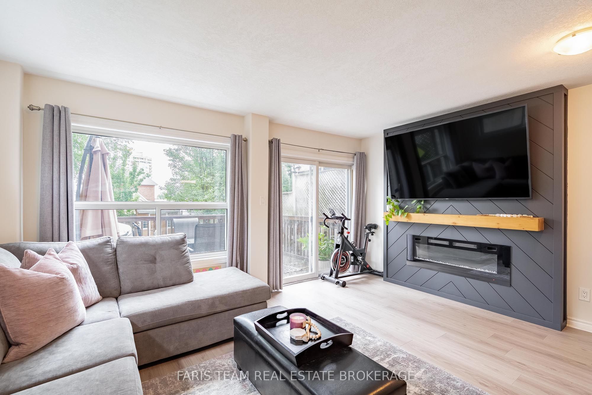 79 Sanford Street Property Photo 13