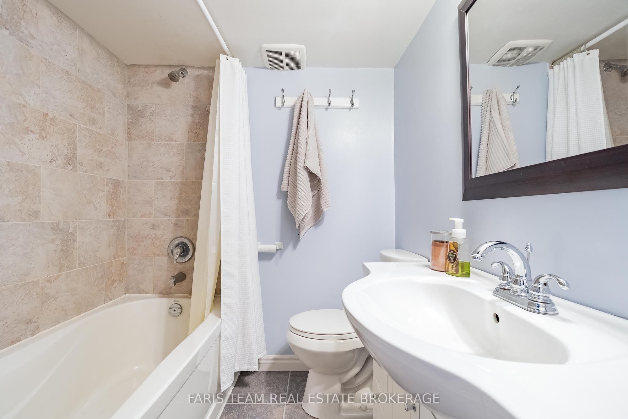 79 Sanford Street Property Photo 23