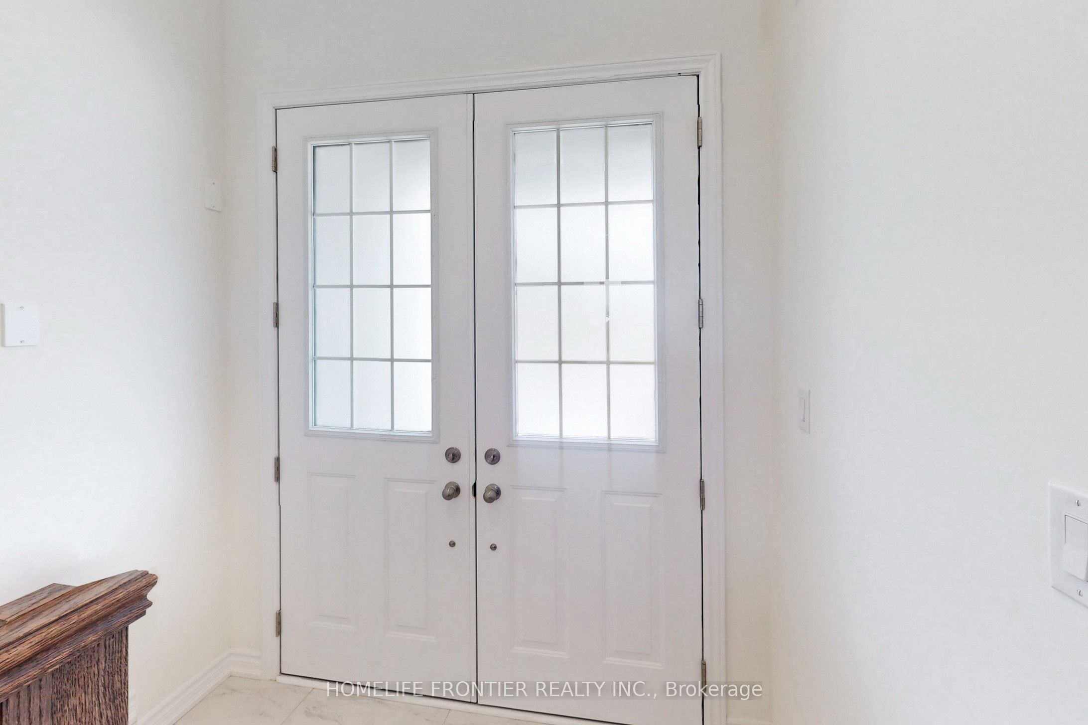364 Ramblewood Drive Property Photo 2