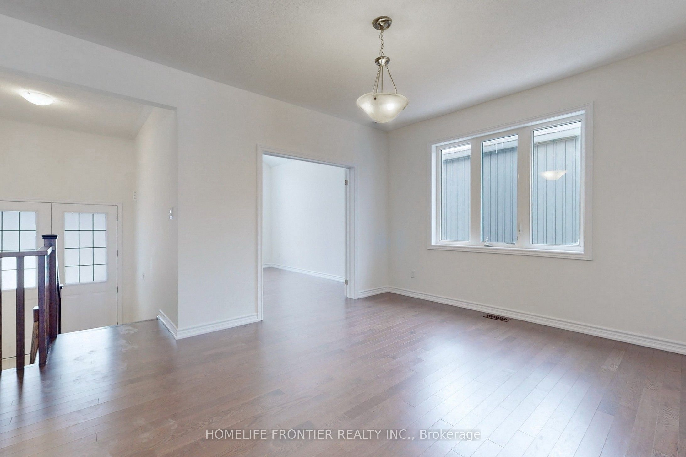 364 Ramblewood Drive Property Photo 3
