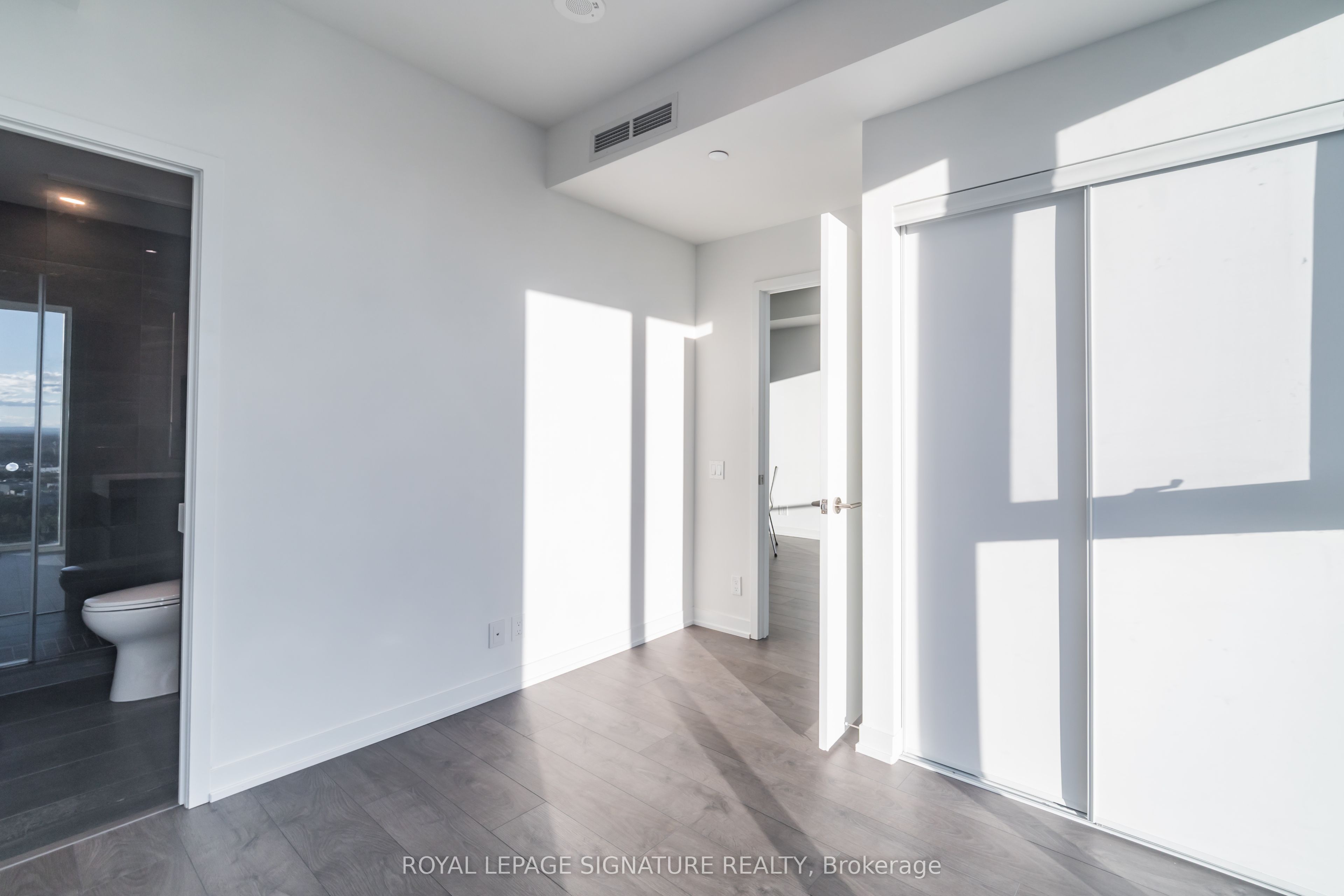 39 Mary Street 2901 Property Photo 16