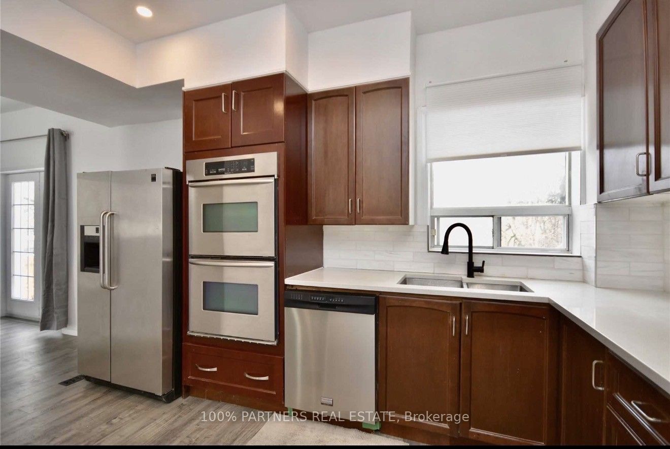 634 Dominion Avenue Property Photo 8