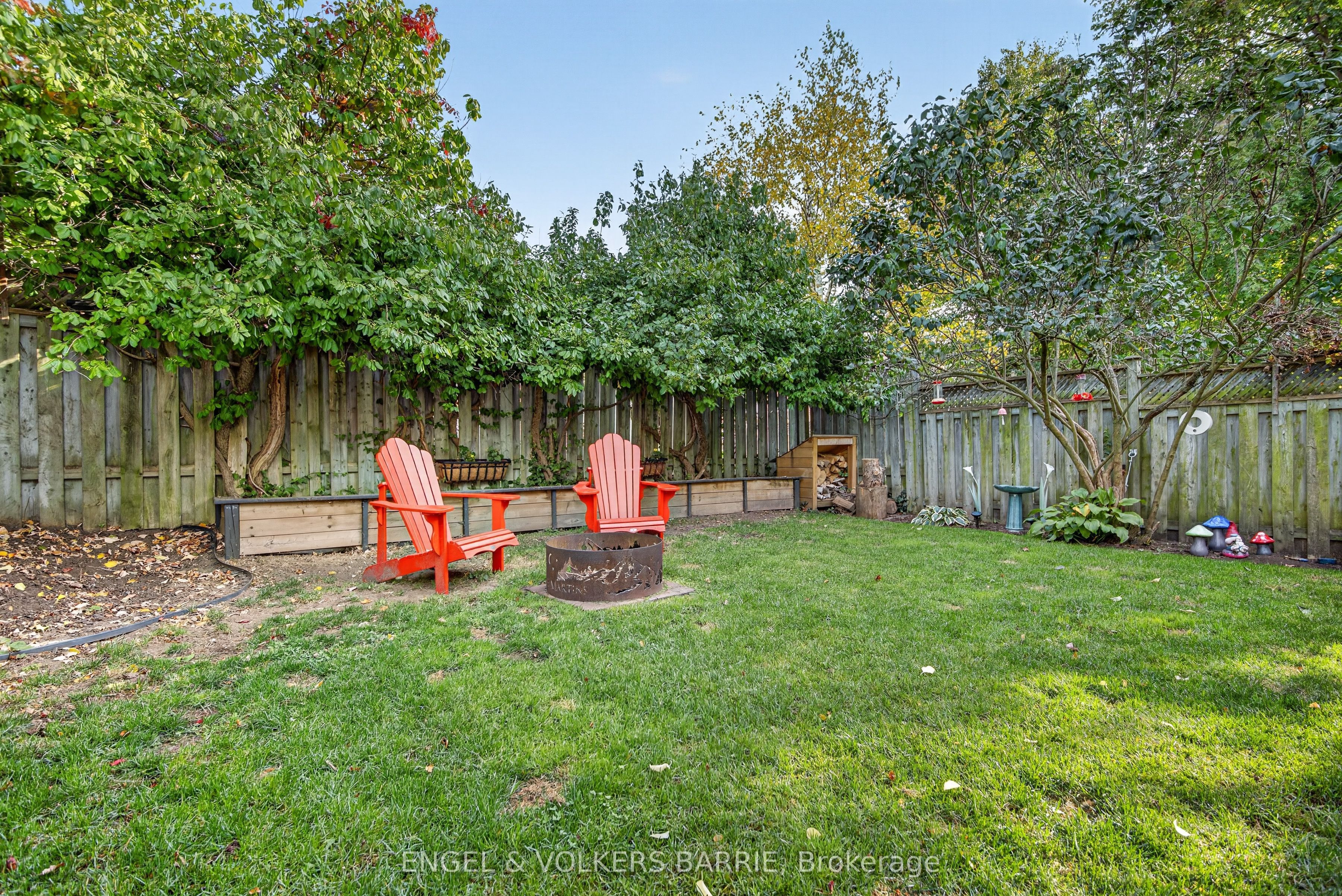 40 Willow Drive Property Photo 32