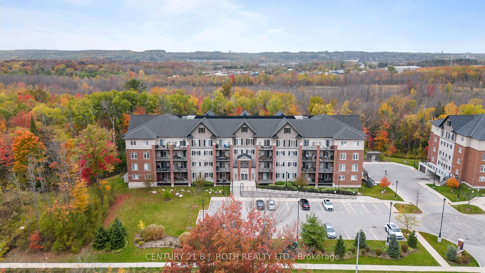 7 Greenwich Street 109 Property Photo 1