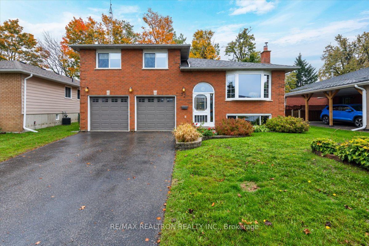 37 Toboggan Hill Drive Property Photo 1