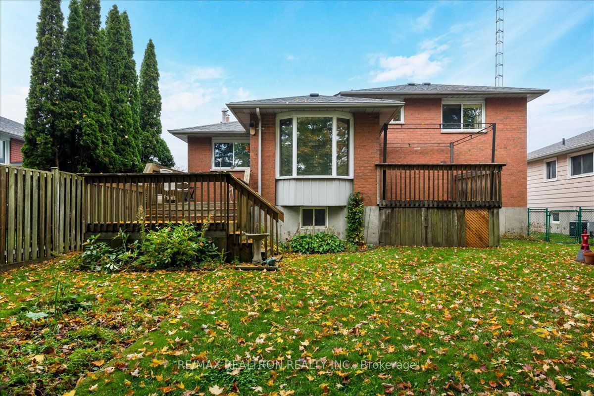 37 Toboggan Hill Drive Property Photo 25