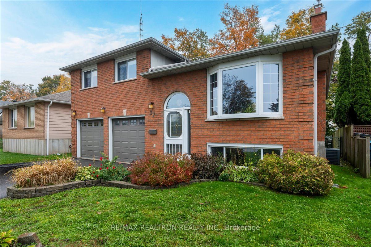 37 Toboggan Hill Drive Property Photo 29